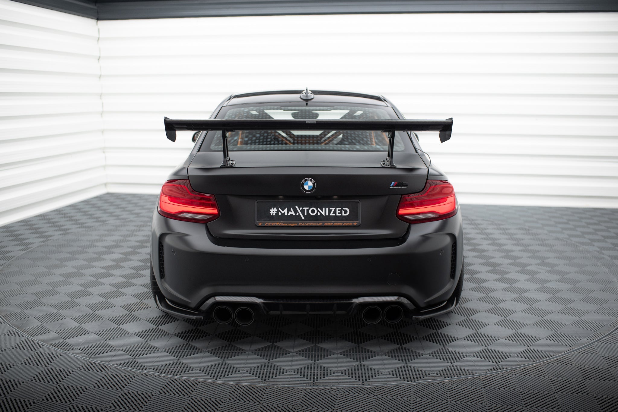 Maxton Design Alerón de carbono With Internal Brackets Uprights para BMW M2 F87 / 2 / 2 M-Pack F22 - imagen 1
