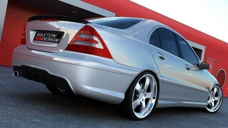 Maxton Design Kit de carrocería para Mercedes-Benz C-Class W203 AMG 204 LOOK - imagen 3