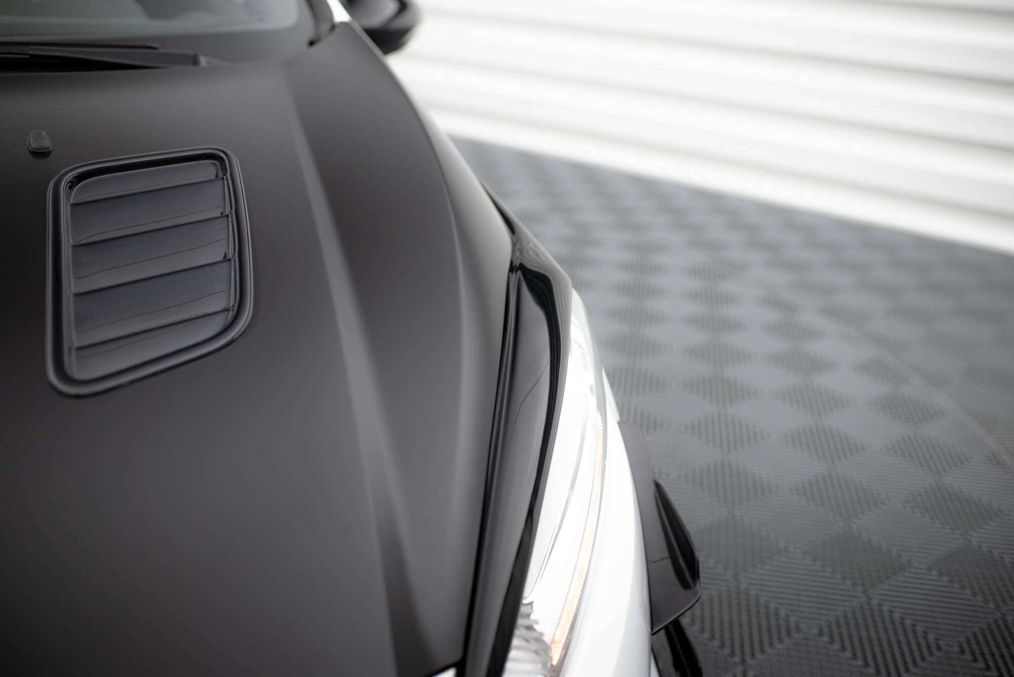 Maxton Design Eyebrows V.1 para Ford Fiesta ST / ST-Line / Standard Mk7 Facelift - imagen 4