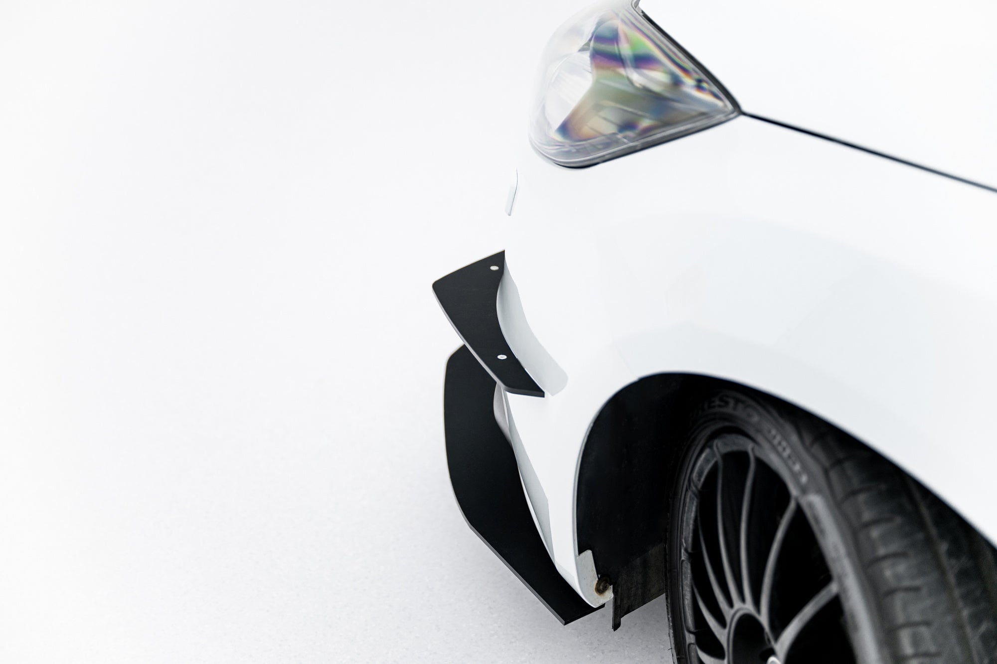 Maxton Design Canards (Front Bumper Wings) para Ford Focus ST Mk3 - imagen 4