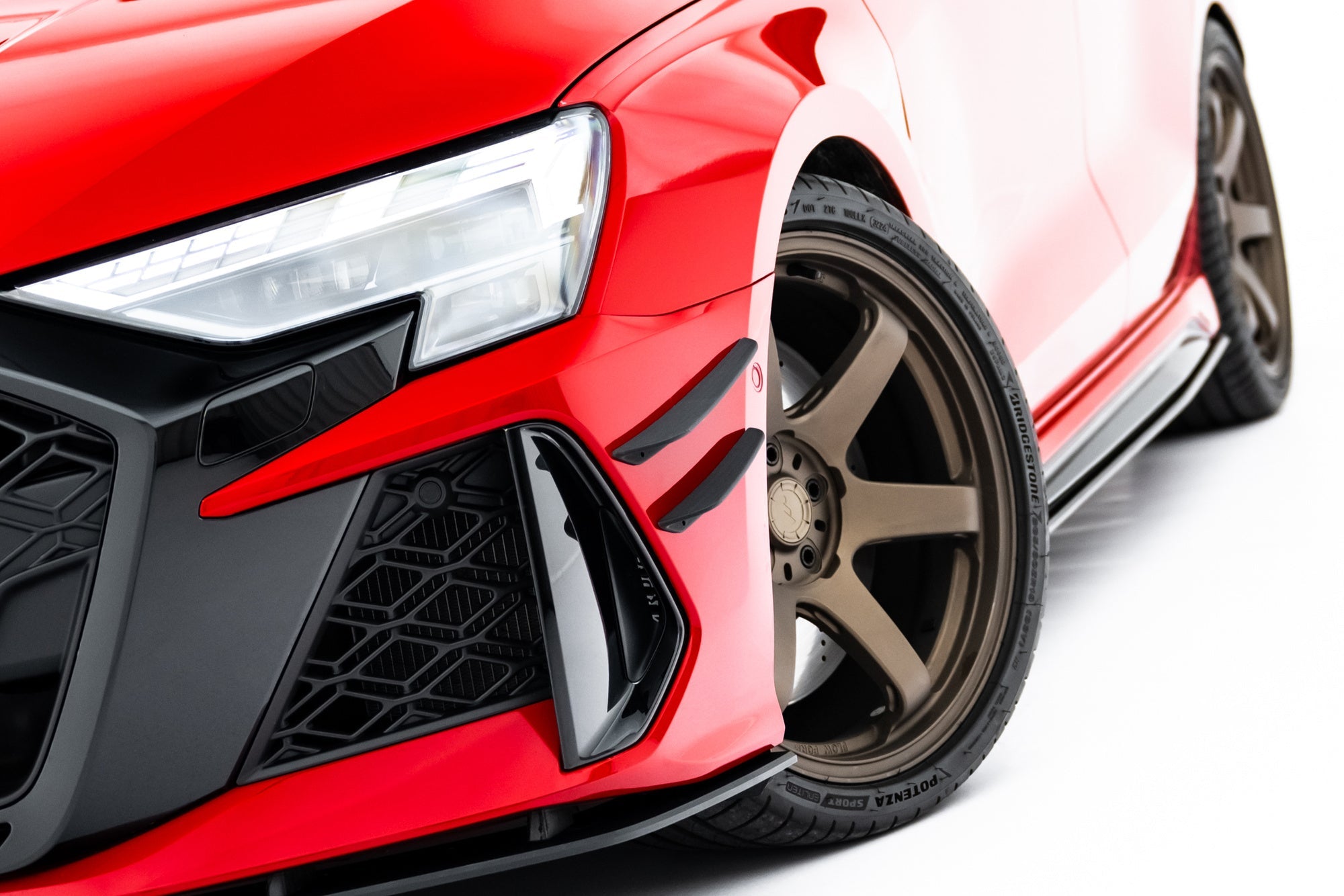 Maxton Design Paragolpes delantero Wings (Canards) para Audi RS3 Sedan 8Y Facelift - imagen 1