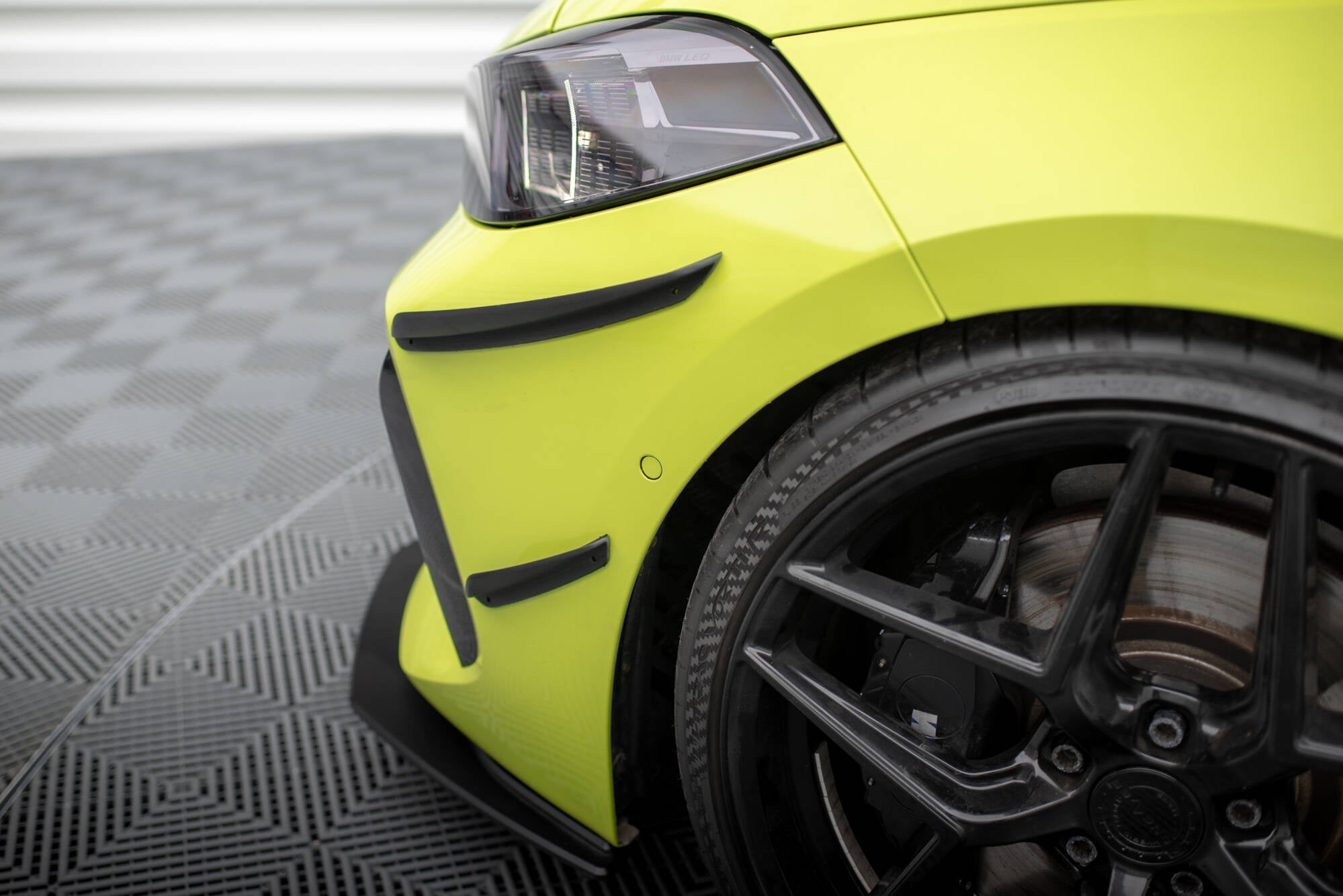 Maxton Design Paragolpes delantero Wings (Canards) para BMW 1 M-Pack / M135i / 128ti F40 - imagen 4