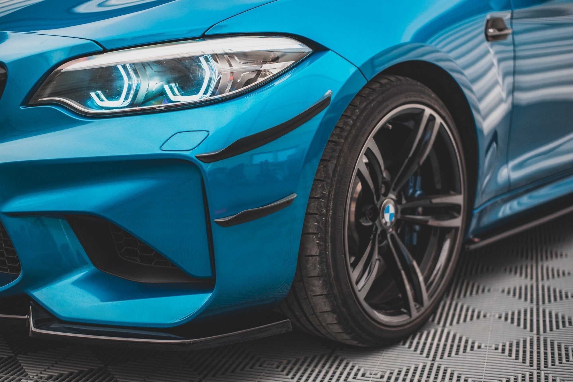 Maxton Design Paragolpes delantero Wings (Canards) para BMW M2 F87 - imagen 1