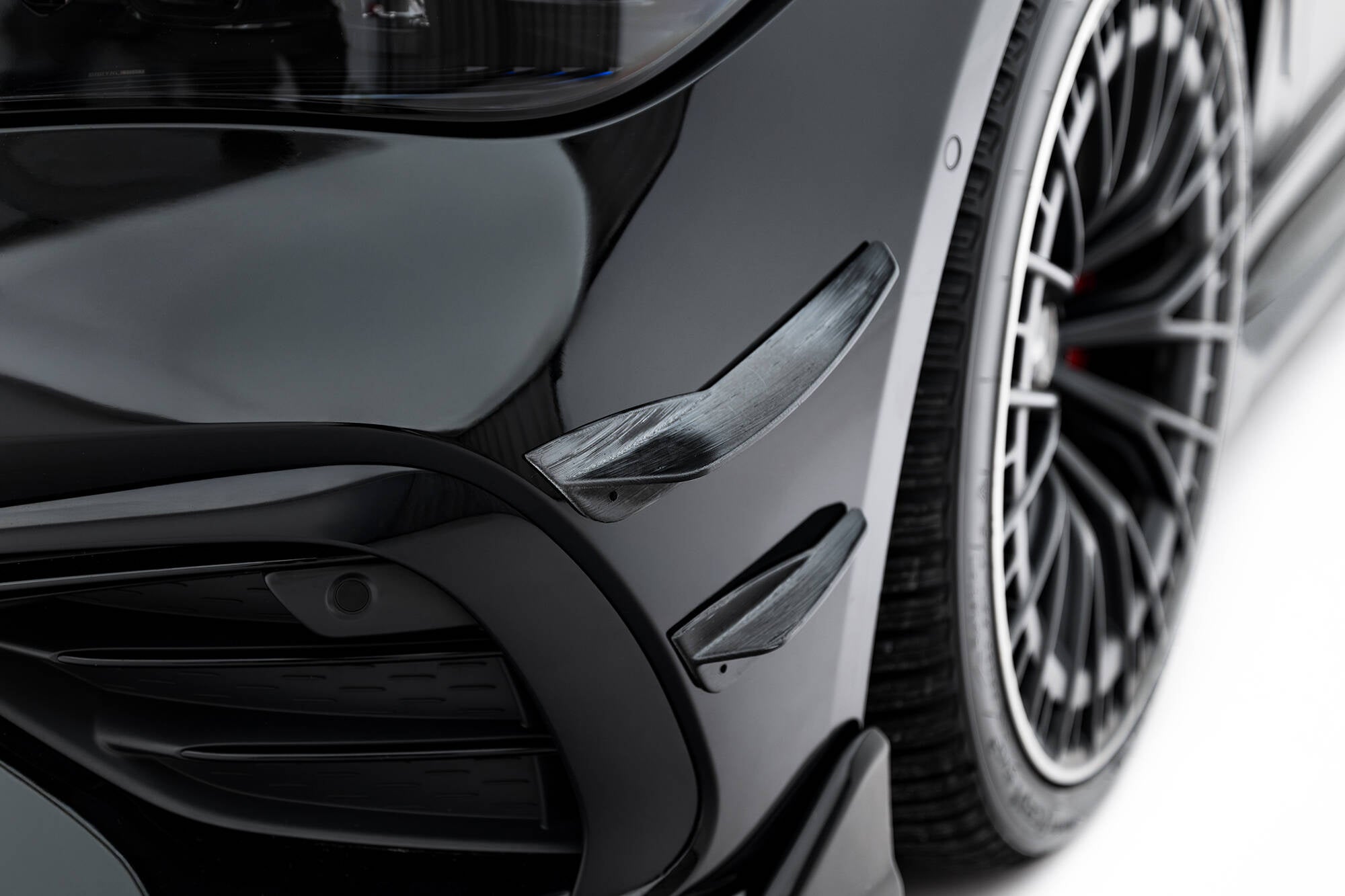 Maxton Design Paragolpes delantero Wings (Canards) para Mercedes-AMG CLE 53 C236 - imagen 2
