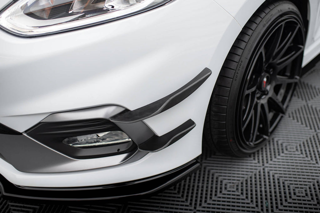 Maxton Design Paragolpes delantero Wings (Canards) V.2 para Ford Fiesta Mk8 ST / ST-Line - imagen 1