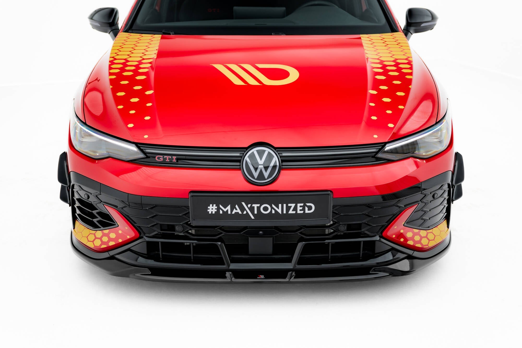 Maxton Design Paragolpes delantero Wings (Canards) para Volkswagen Golf GTI Clubsport Mk8 Facelift - imagen 3