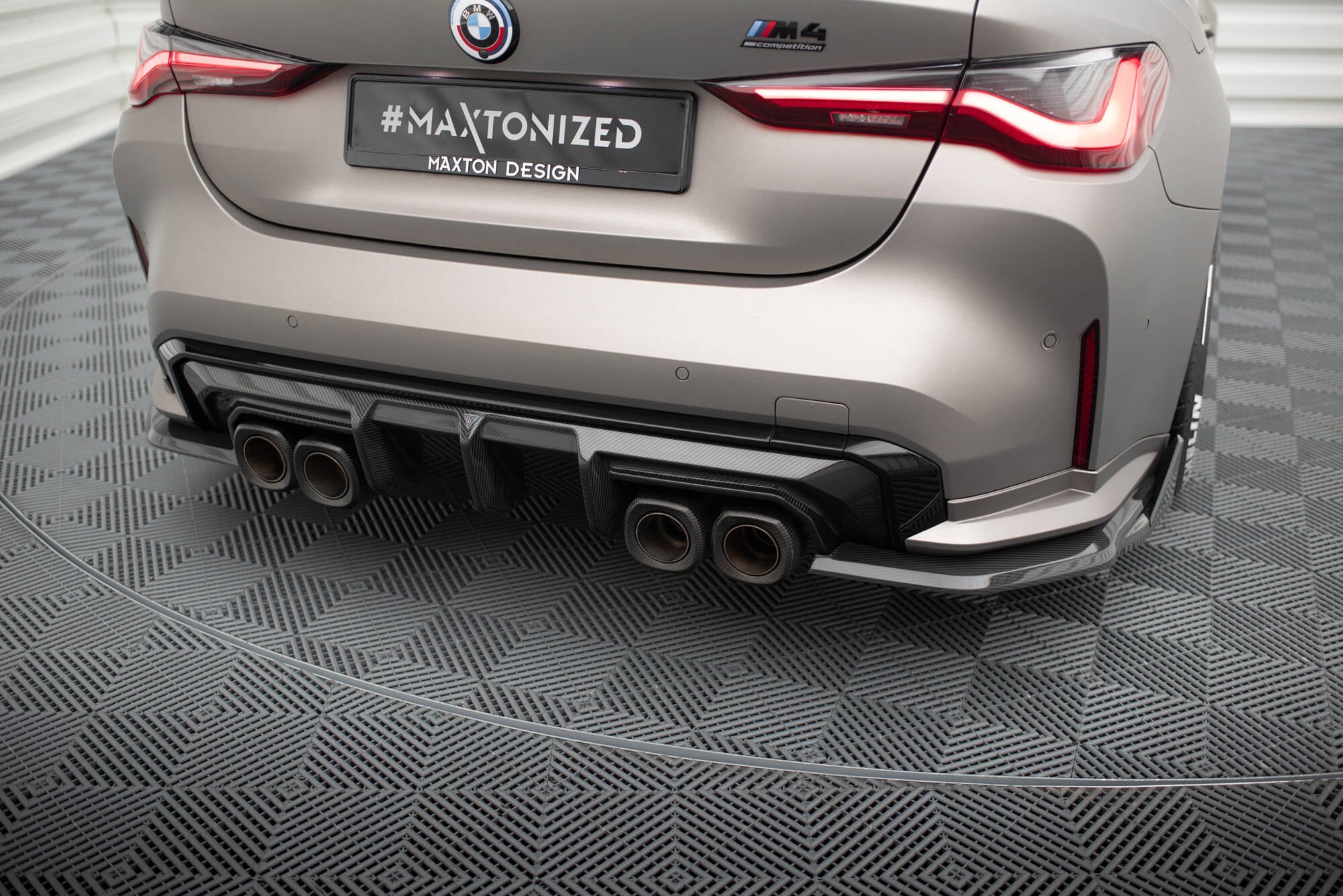 Maxton Design Prepreg Carbon Rear Flaps para BMW M4 G82 / G82 Facelift - imagen 3