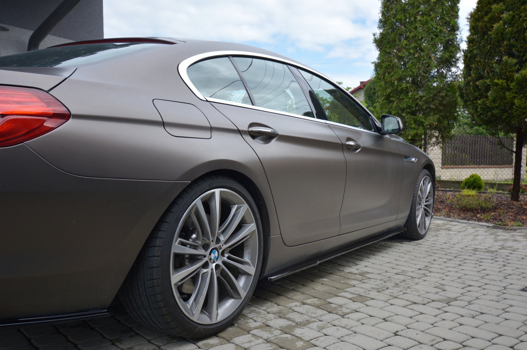 Maxton Design Difusores de taloneras laterales para BMW 6 Gran Coupé - imagen 1