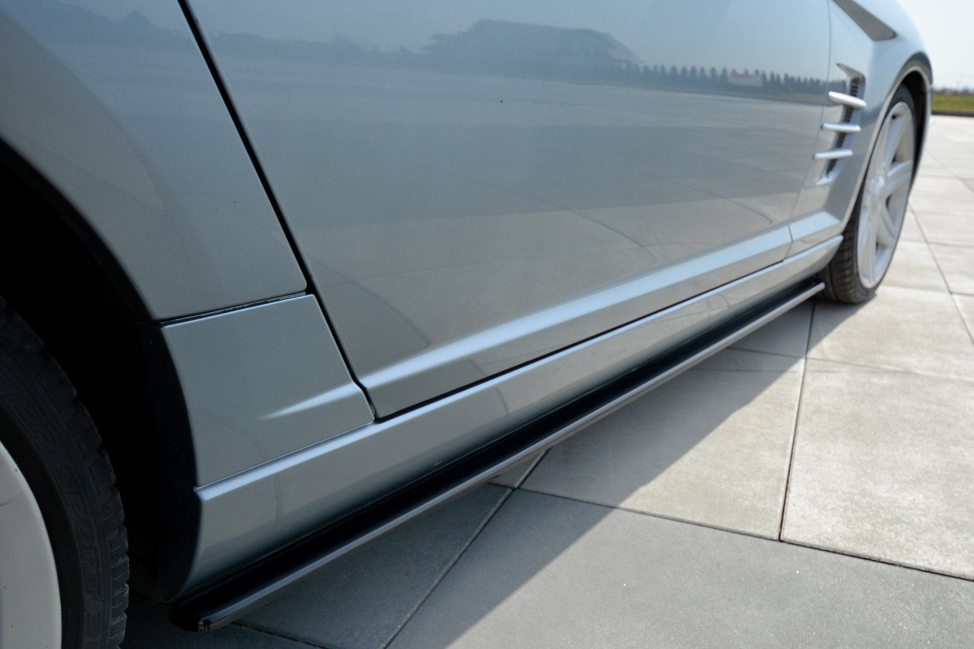 Maxton Design Difusores de taloneras laterales para Chrysler Crossfire - imagen 2