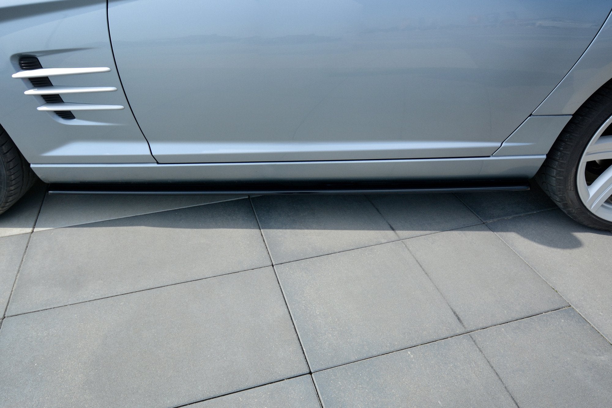 Maxton Design Difusores de taloneras laterales para Chrysler Crossfire - imagen 4
