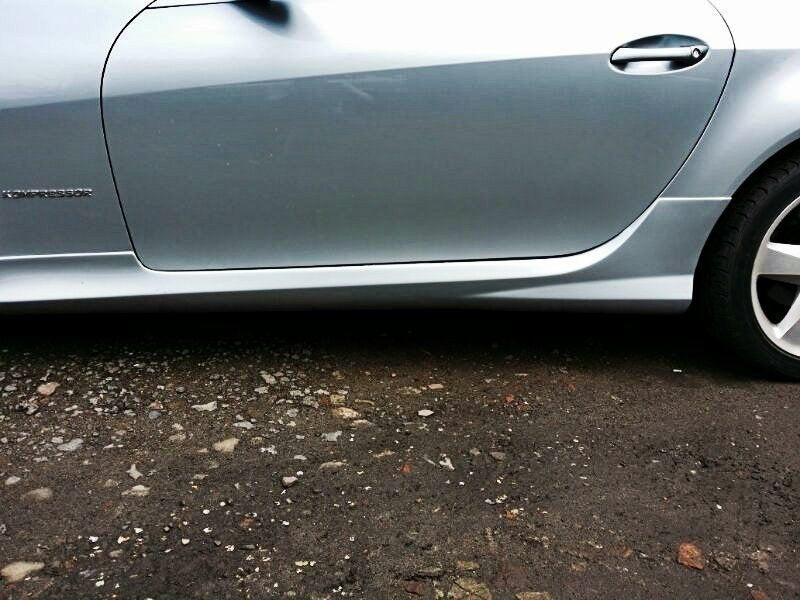 Maxton Design Taloneras laterales para Mercedes SLK R171 (SLK R172 AMG LOOK) ABS PLASTIC - imagen 3