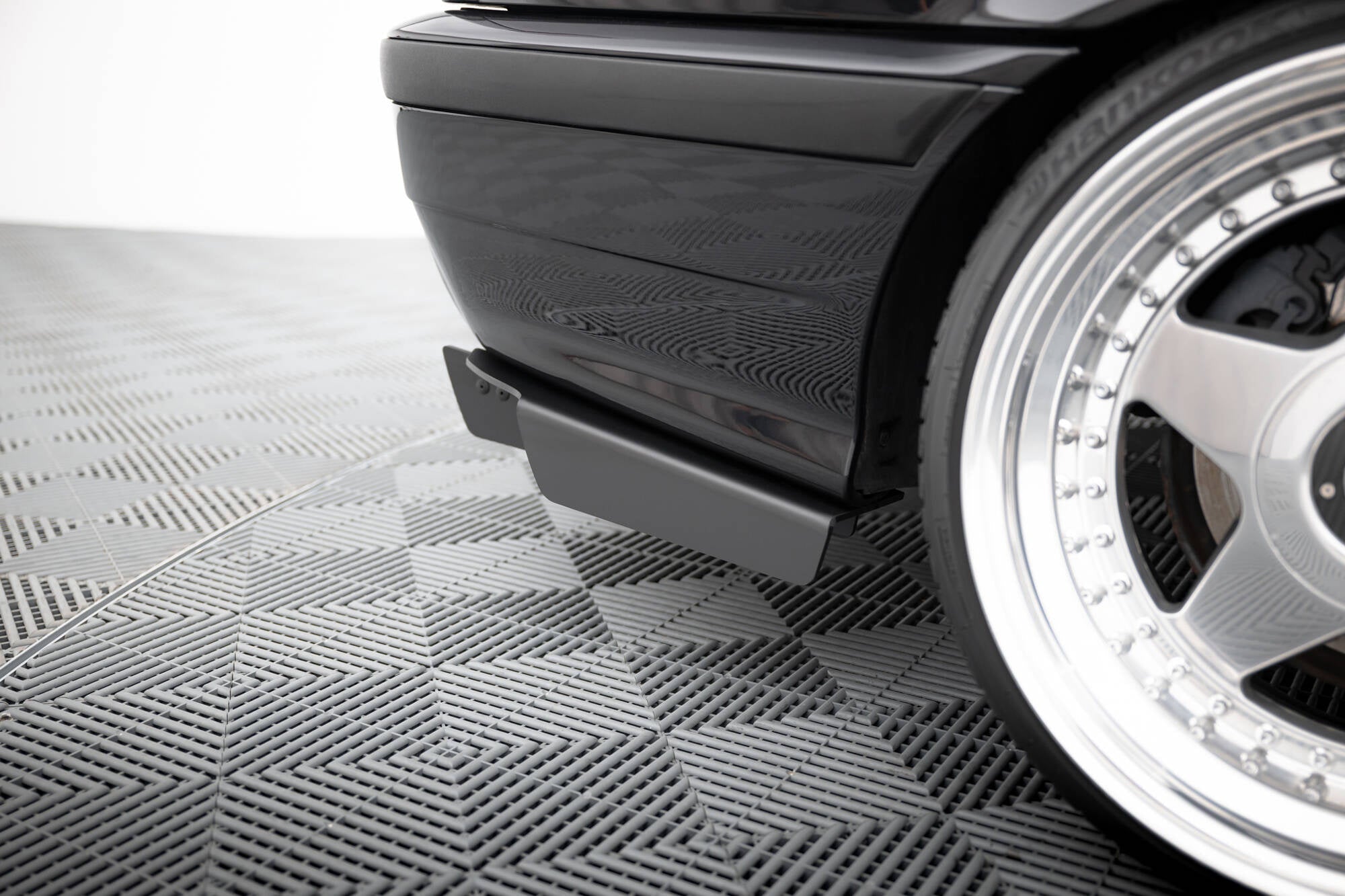 Maxton Design Difusor trasero para BMW M3 / 3 M-Pack E36 Coupe - imagen 10