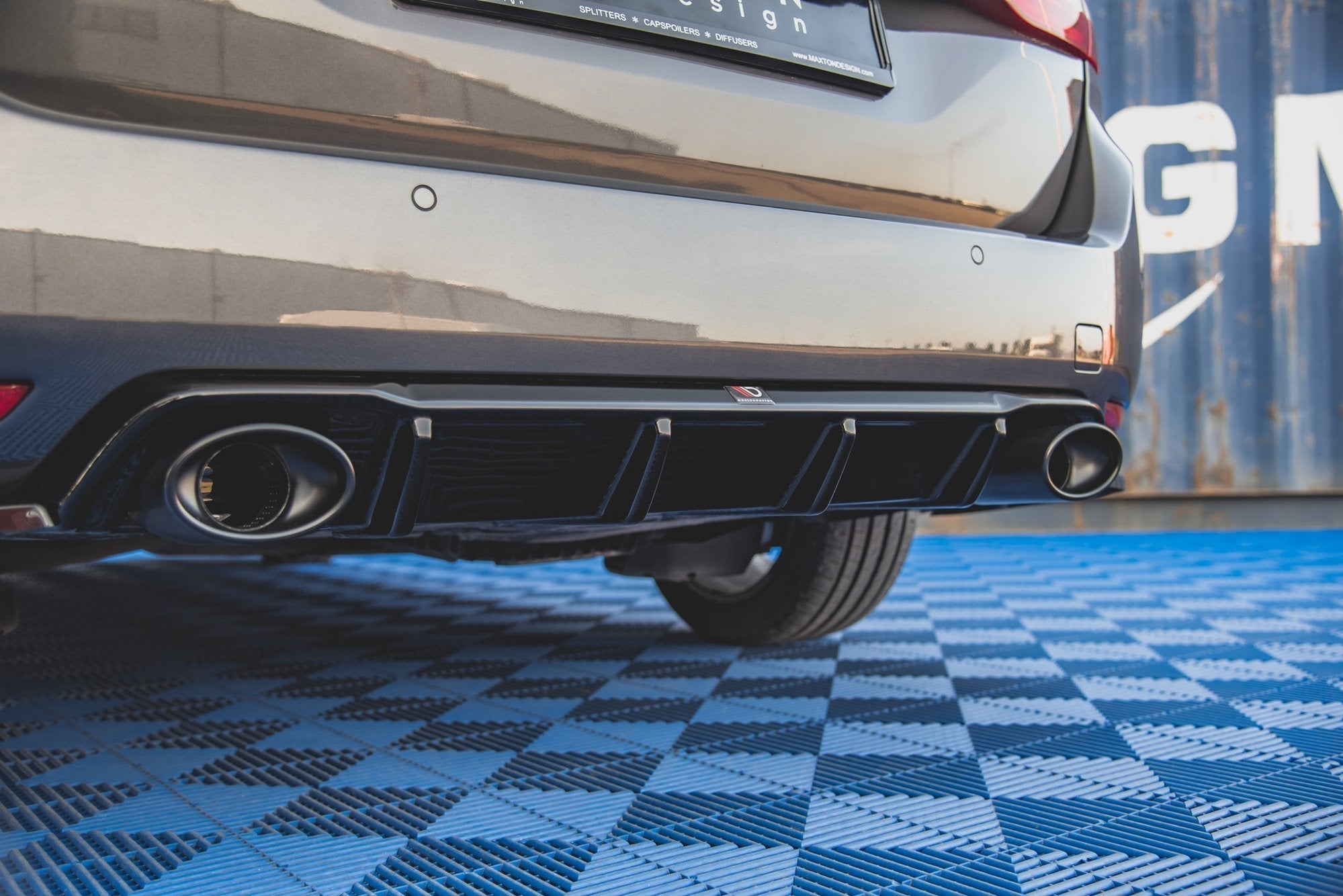 Maxton Design Difusor trasero + Exhaust Ends Imitation para Peugeot 308 SW Mk2 - imagen 2