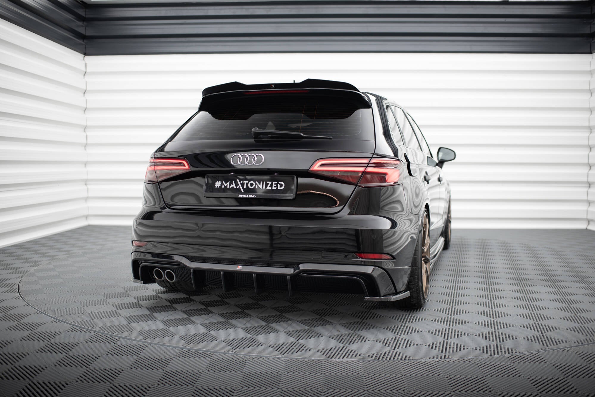 Maxton Design Difusor trasero para Audi A3 S-Line Sportback 8V Facelift (Version with dual Exhausts on one side) - imagen 1