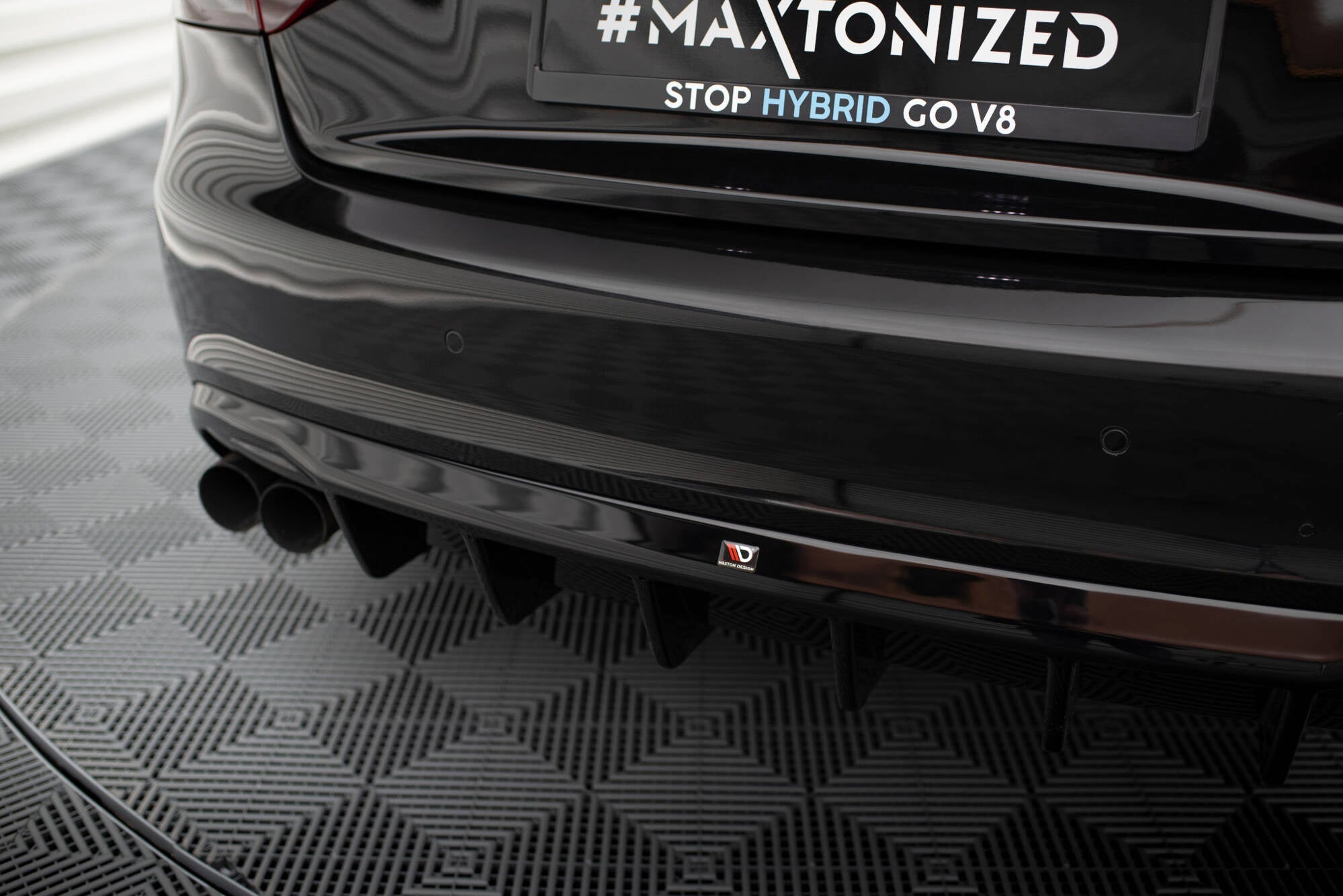 Maxton Design Difusor trasero para Audi A5 Coupe / Cabrio S-Line 8T (Single side dual Exhaust version) - imagen 3