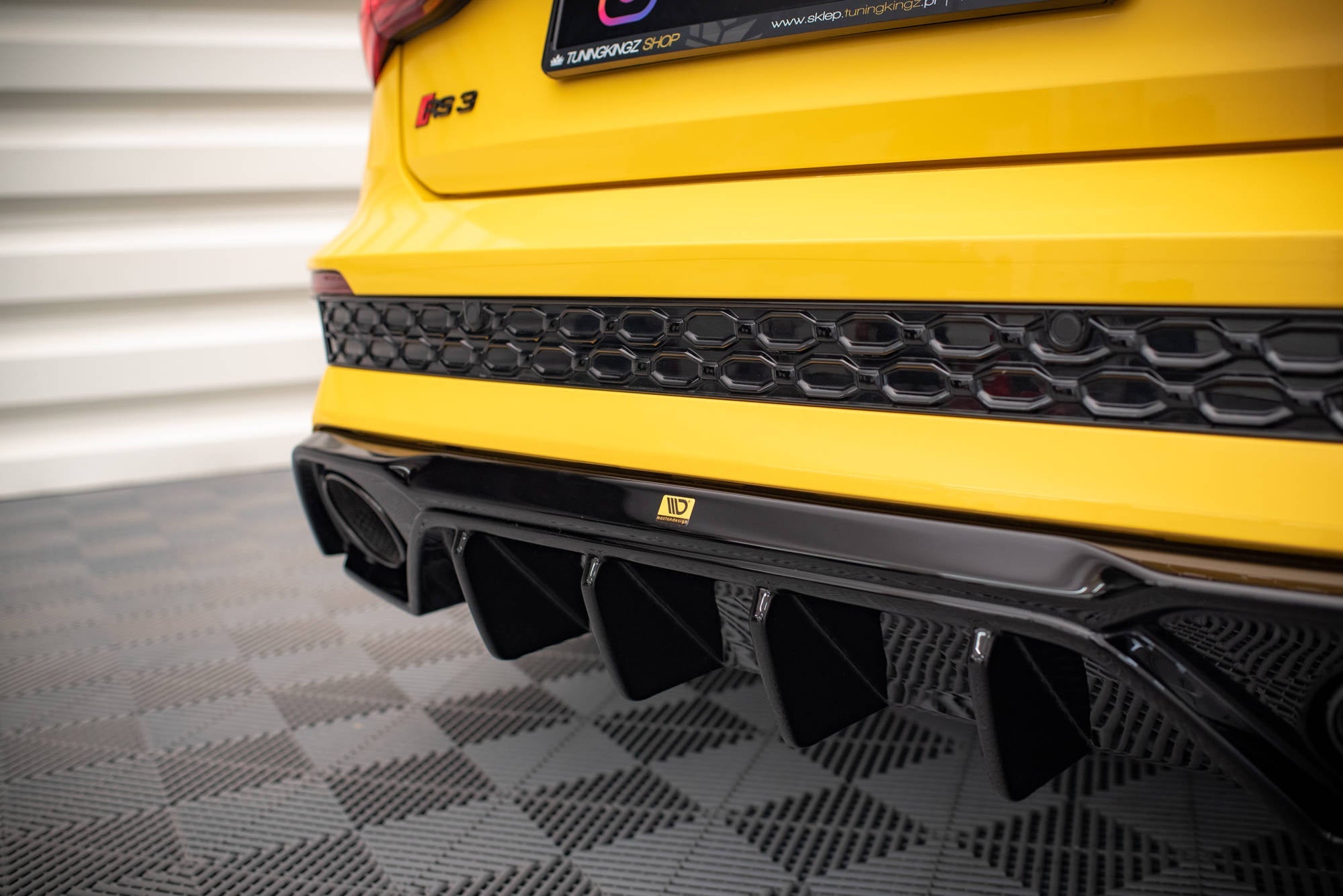 Maxton Design Difusor trasero para Audi RS3 8Y - imagen 6