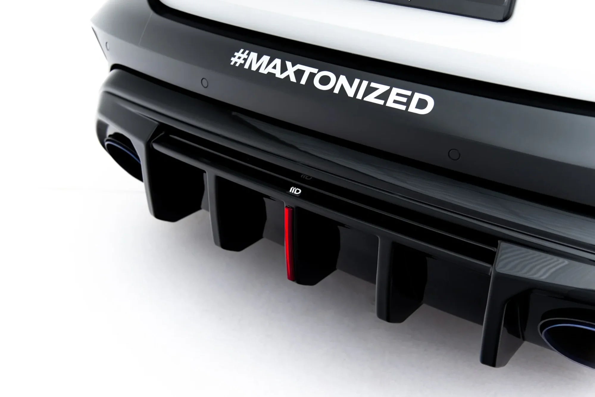 Maxton Design Difusor trasero para Audi RS3 Sedan 8Y Facelift (Version with original reflector) - imagen 5