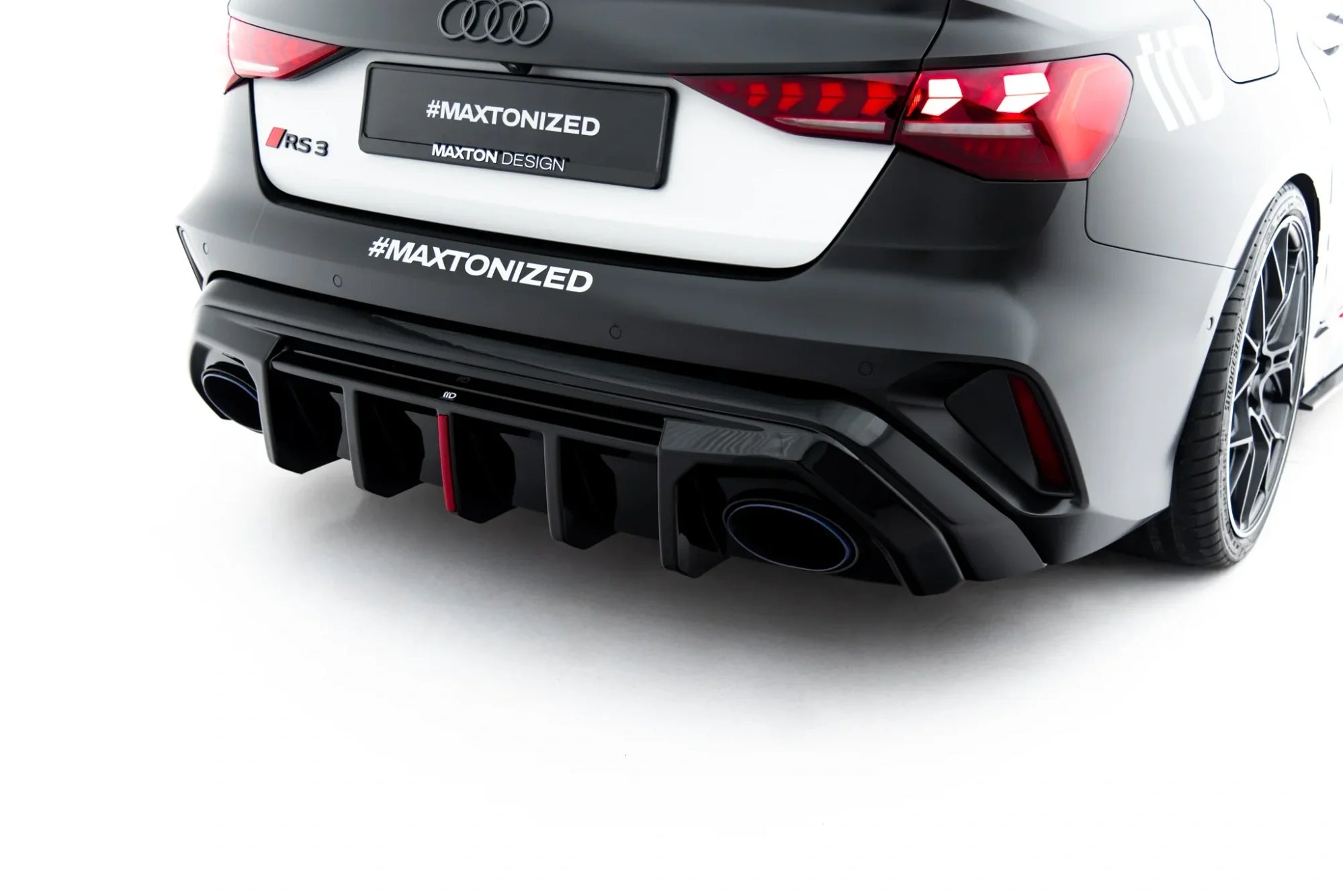 Maxton Design Difusor trasero para Audi RS3 Sedan 8Y Facelift (Version with original reflector) - imagen 2
