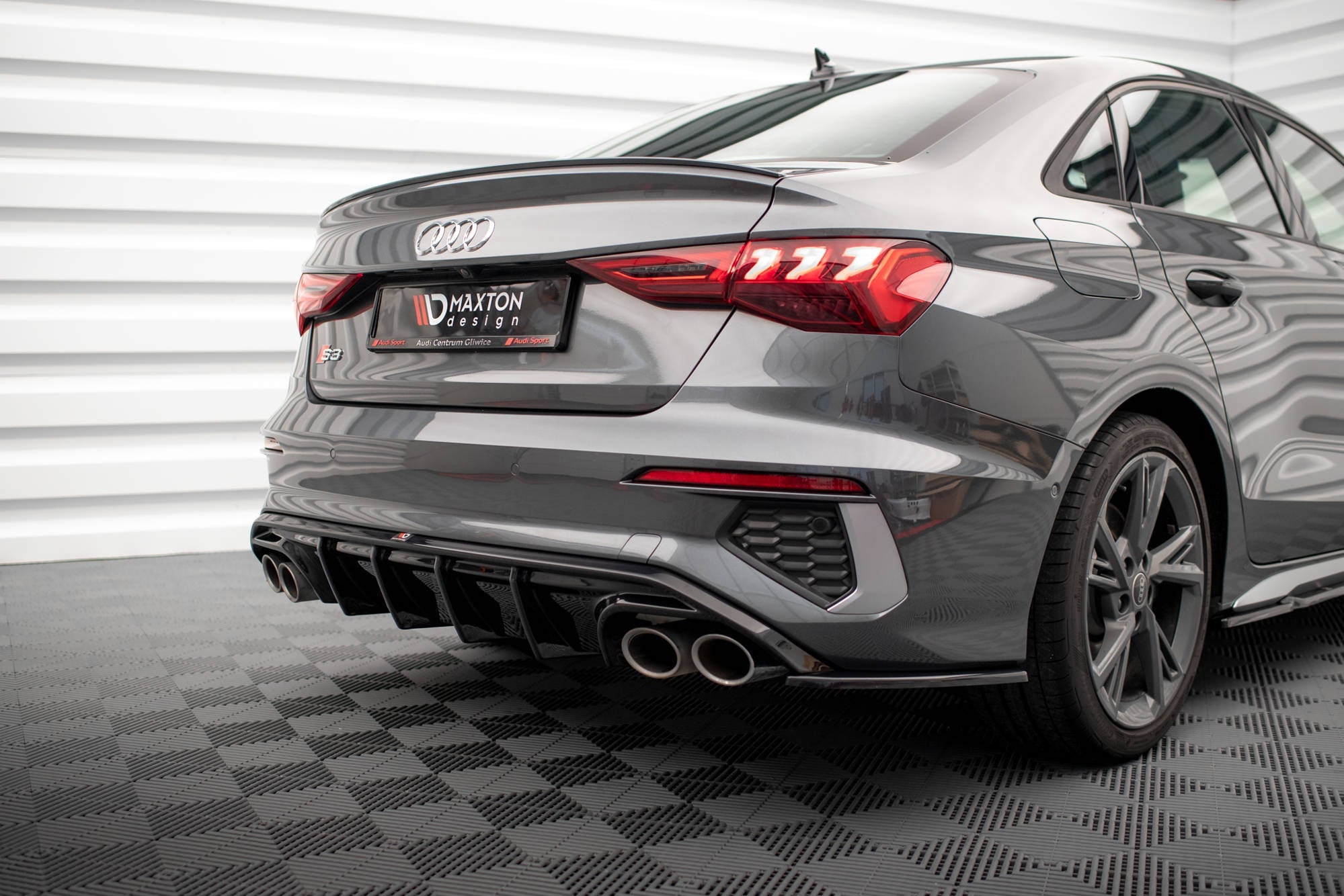 Maxton Design Difusor trasero para Audi S3 Sedan 8Y - imagen 4