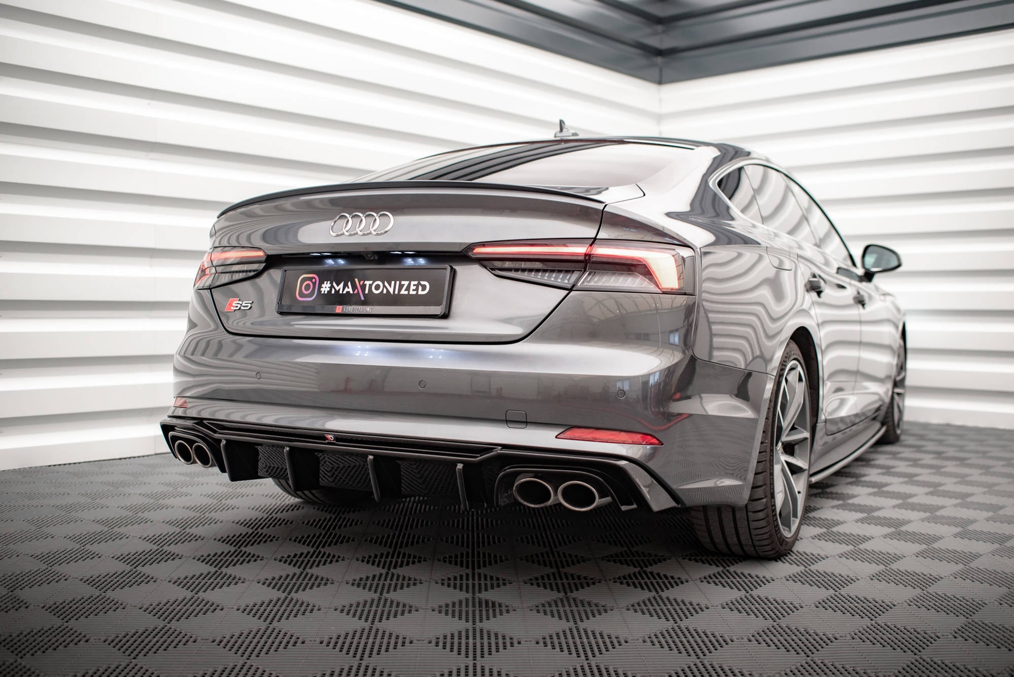 Maxton Design Difusor trasero para Audi S5 F5 Coupe / Sportback - imagen 7