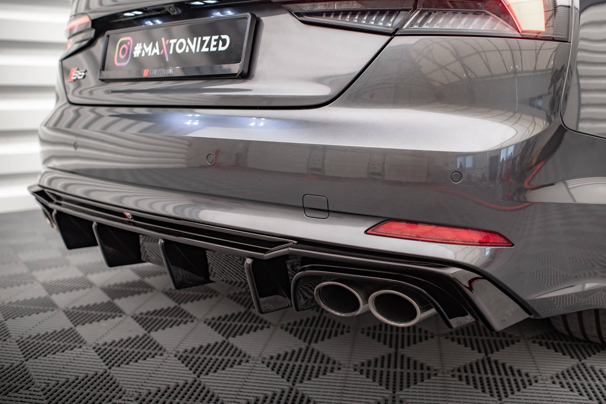 Maxton Design Difusor trasero para Audi S5 F5 Coupe / Sportback - imagen 4