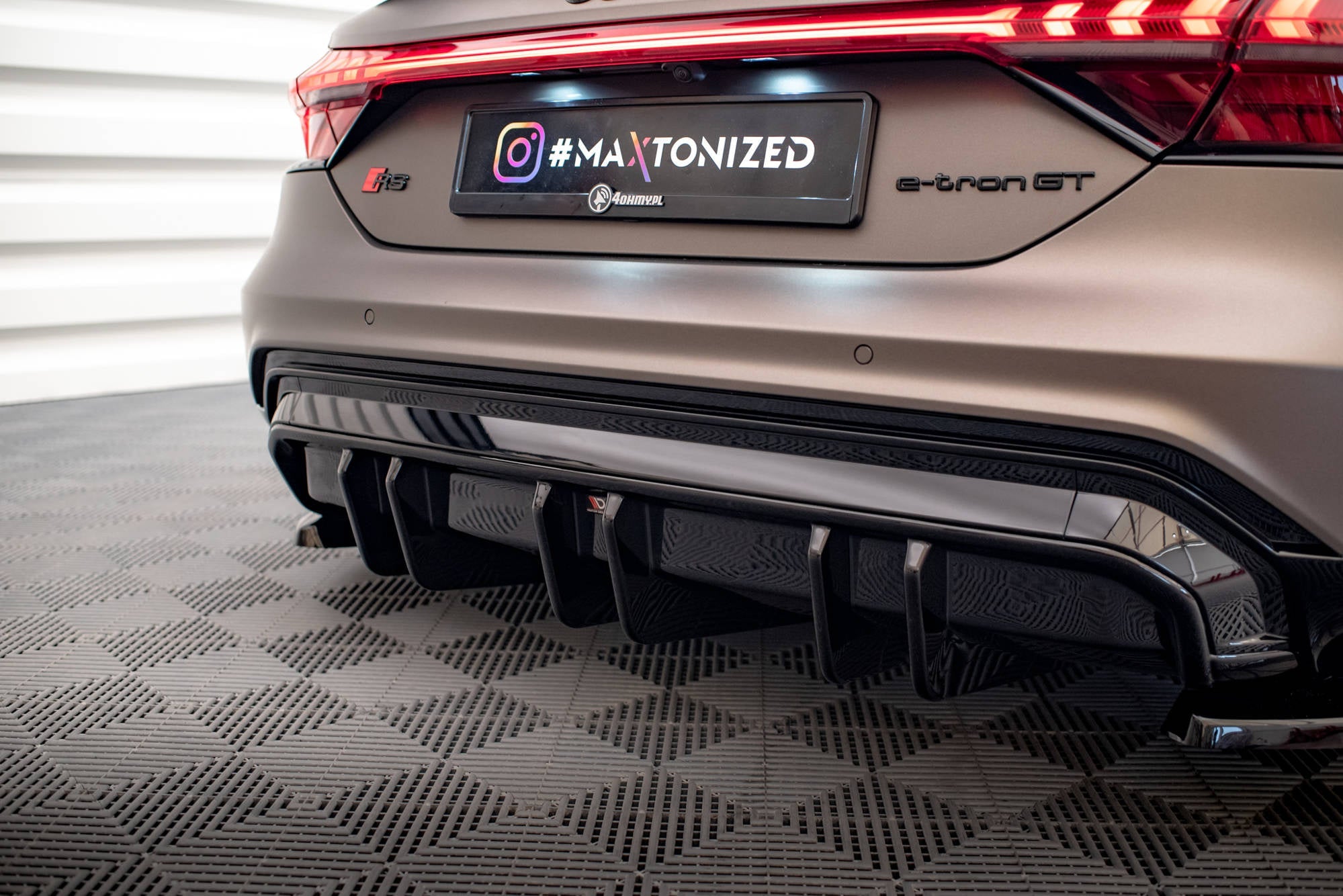 Maxton Design Difusor trasero para Audi e-Tron GT / RS GT Mk1 - imagen 7