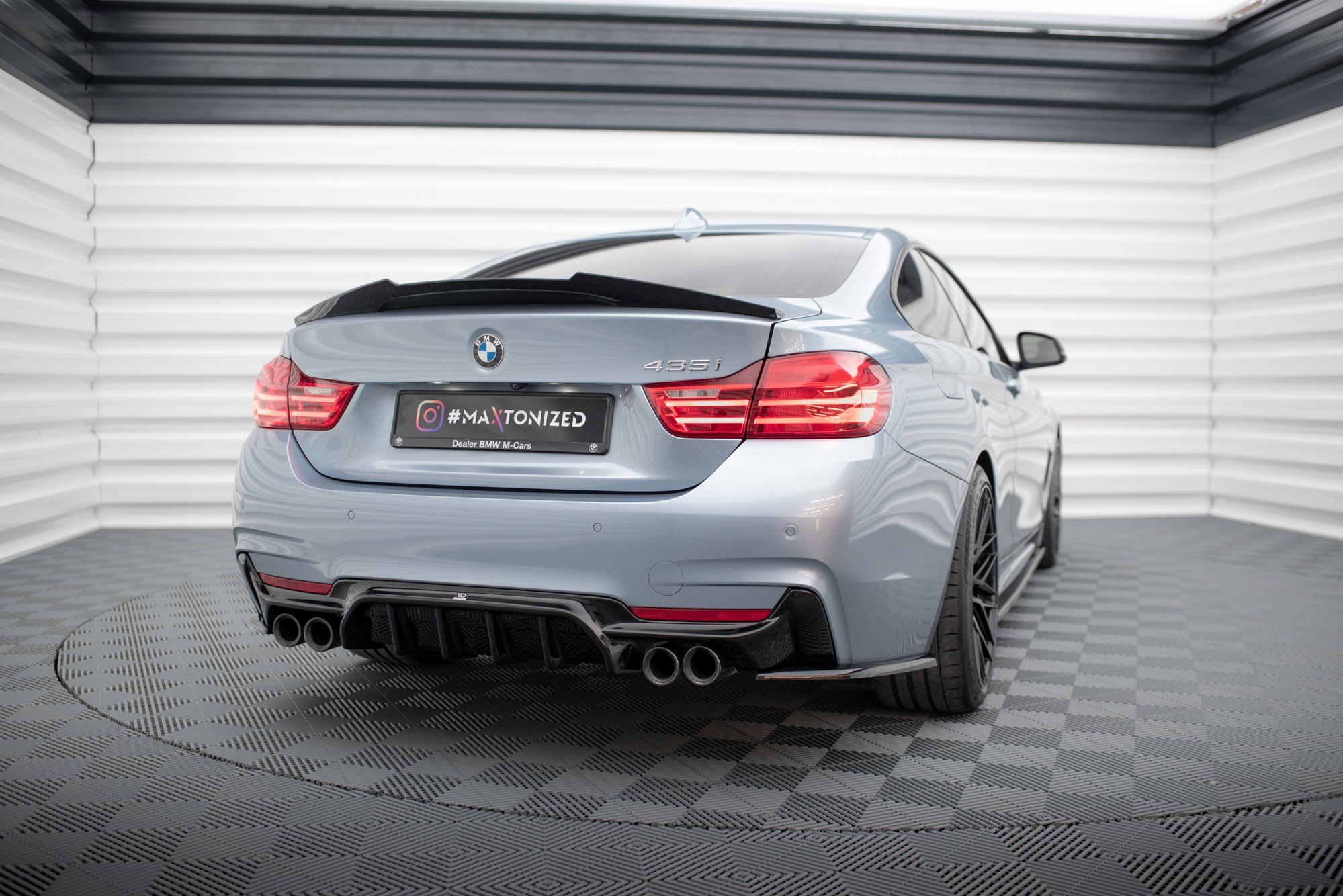 Maxton Design Difusor trasero para BMW 4 Coupe / Gran Coupe / Cabrio M-Pack F32 / F36 / F33 (Version with dual Exhausts on both sides) - imagen 3