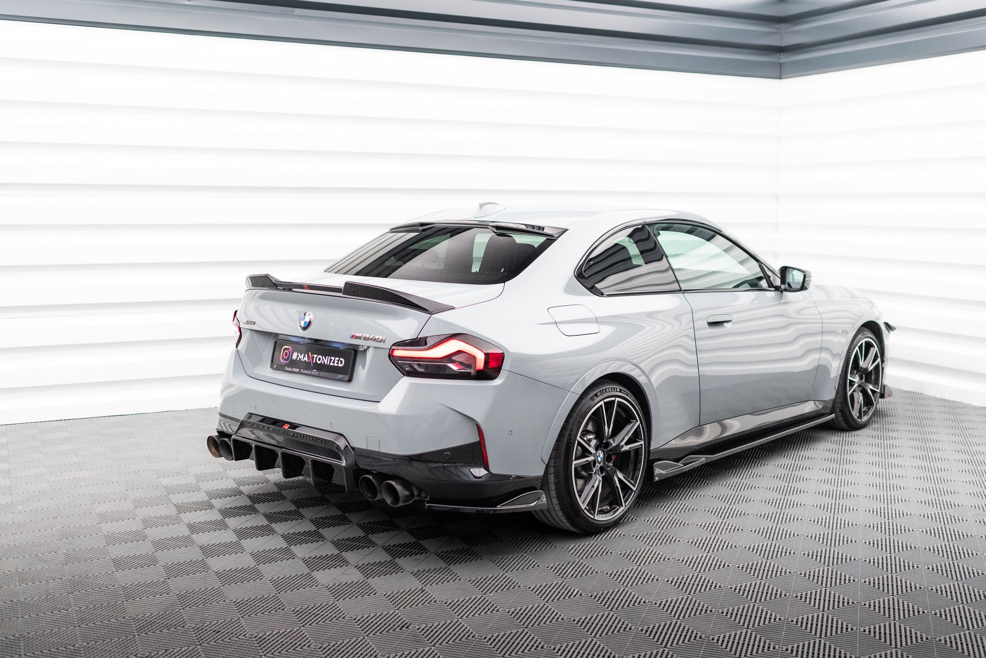 Maxton Design Difusor trasero para BMW M240i Coupe G42 - imagen 5