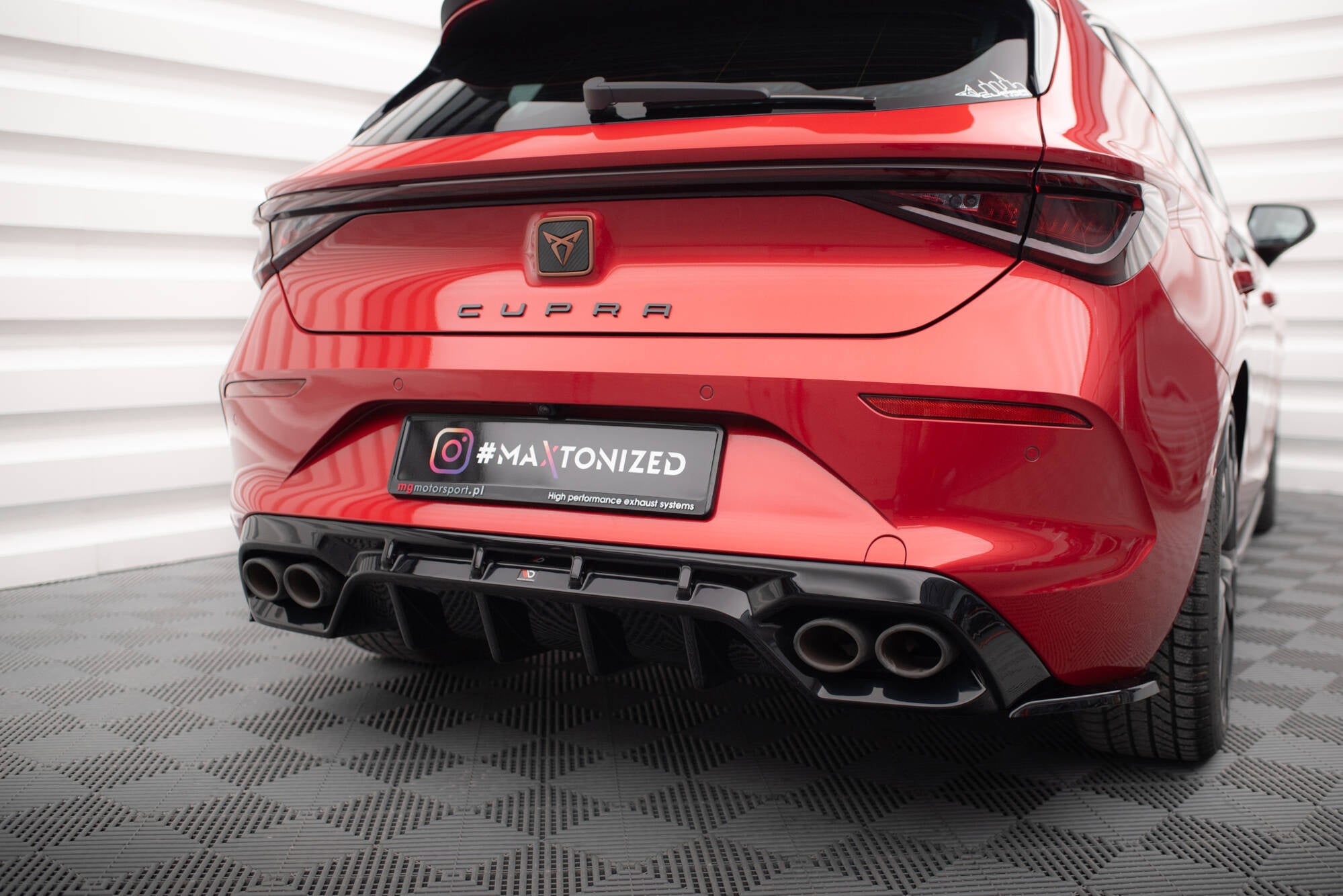 Maxton Design Difusor trasero para Cupra Leon Hatchback Mk1 - imagen 4