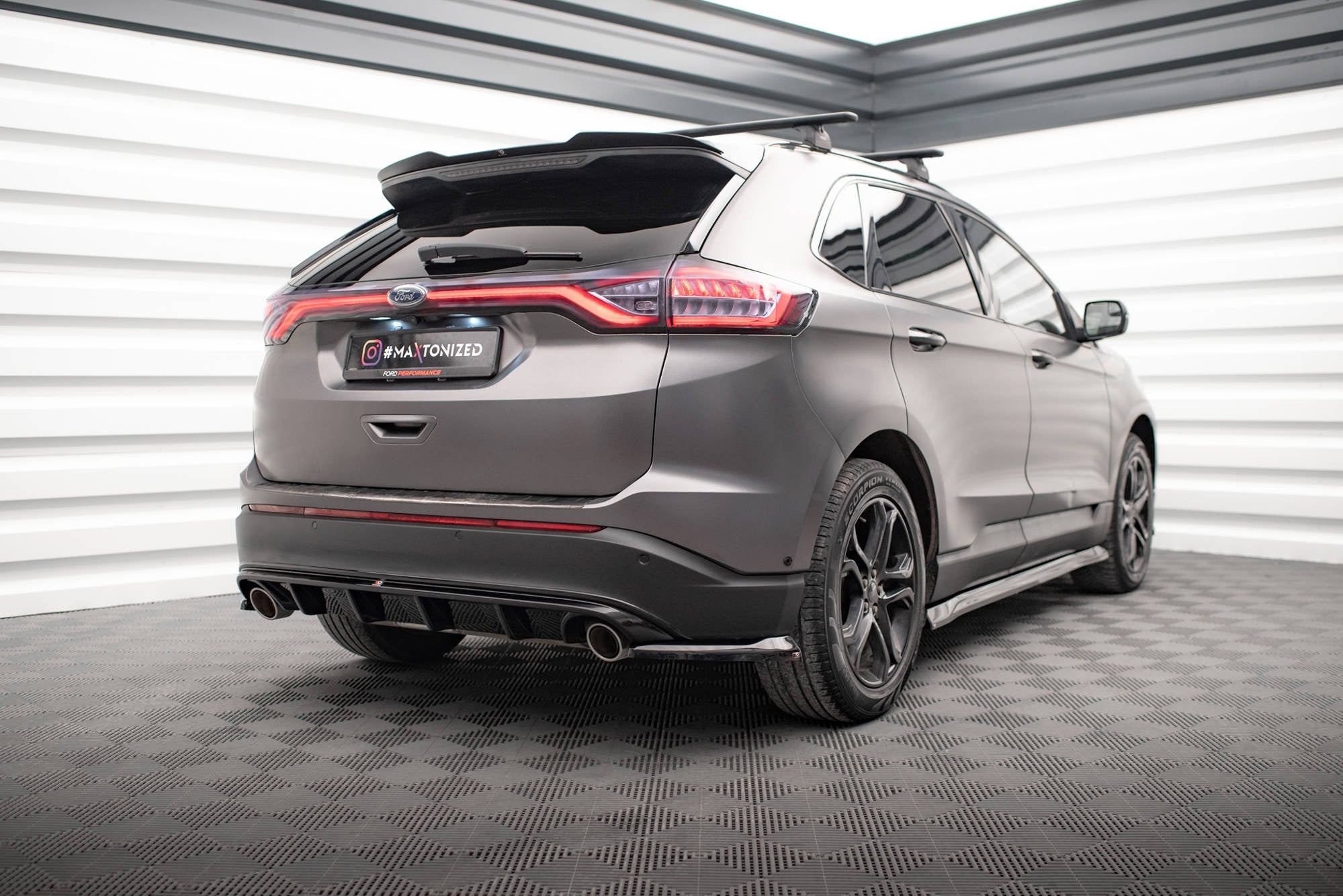 Maxton Design Difusor trasero para Ford Edge Mk2 - imagen 2
