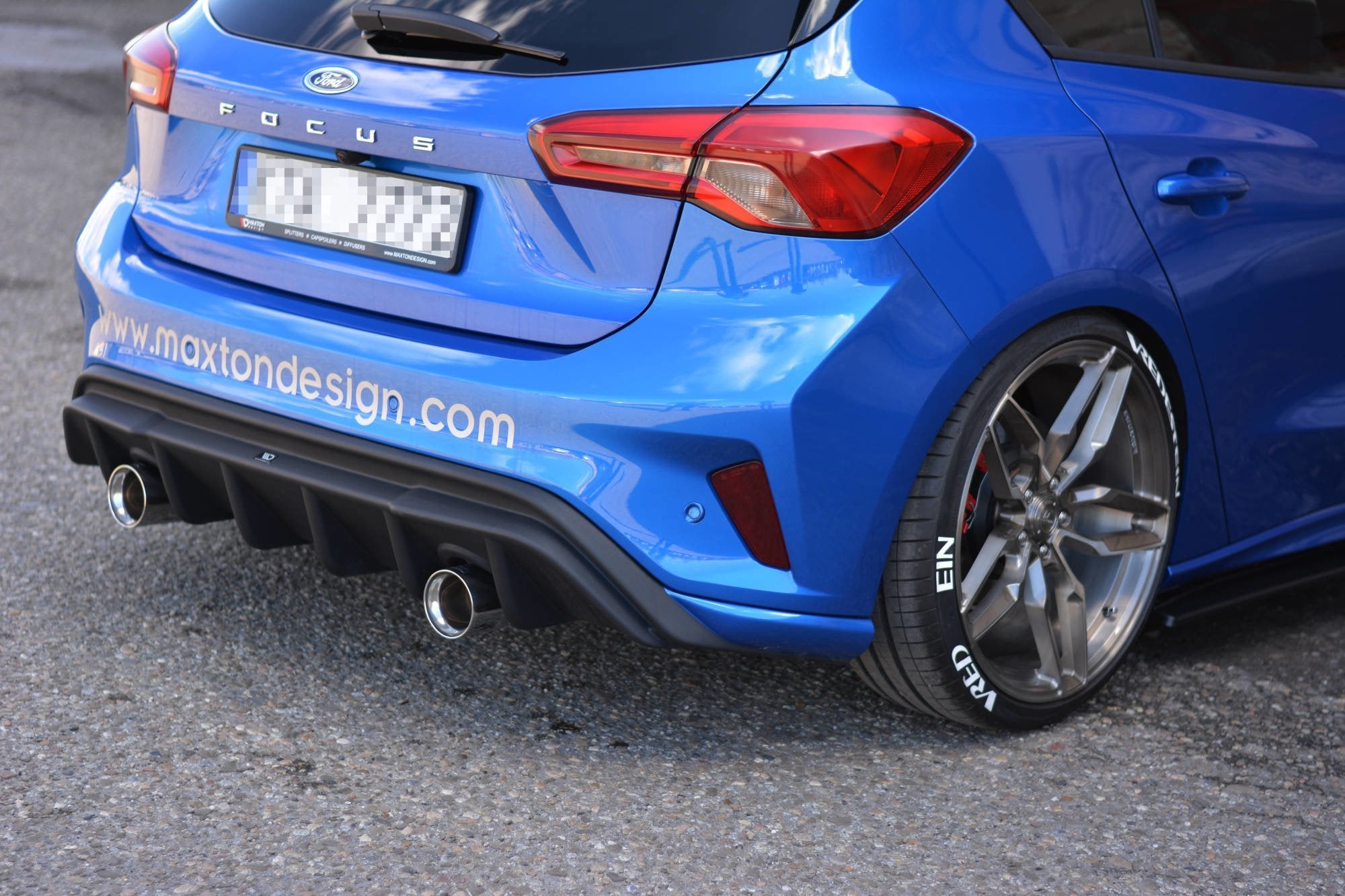Maxton Design Difusor trasero para Ford Focus Hatchabck ST-Line - imagen 1