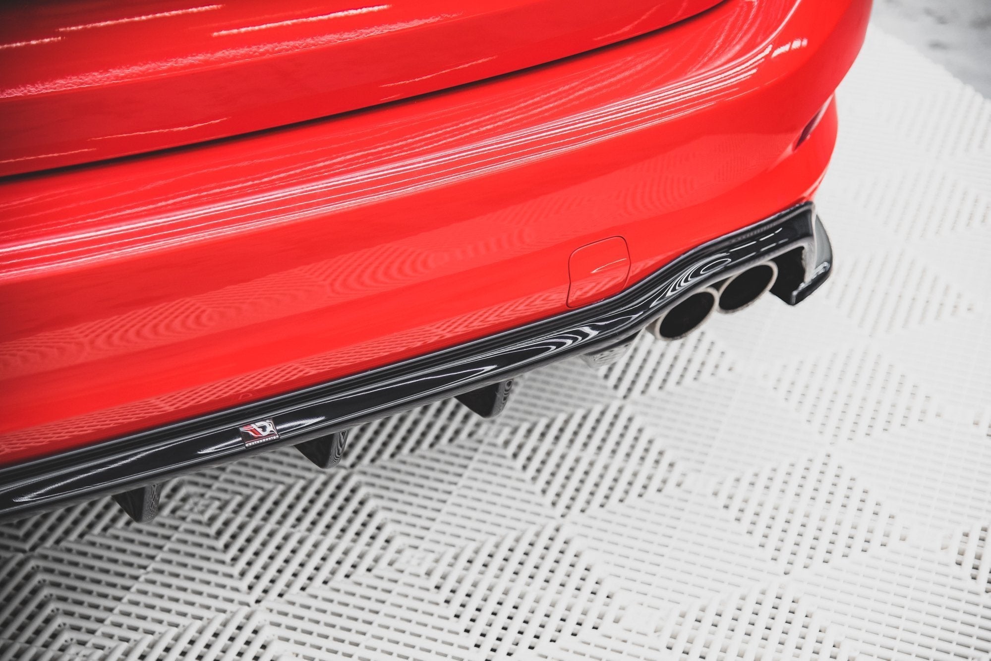 Maxton Design Difusor trasero para Ford Focus ST-Line Estate Mk4 - imagen 3