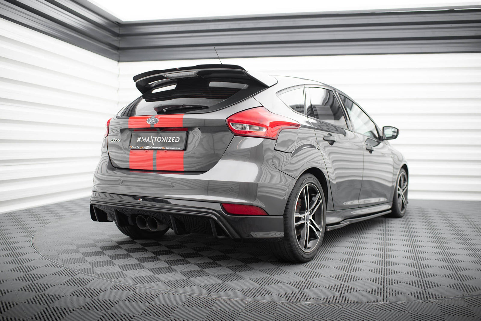 Maxton Design Difusor trasero para Ford Focus ST Mk3 Facelift (RS-LOOK) - imagen 1