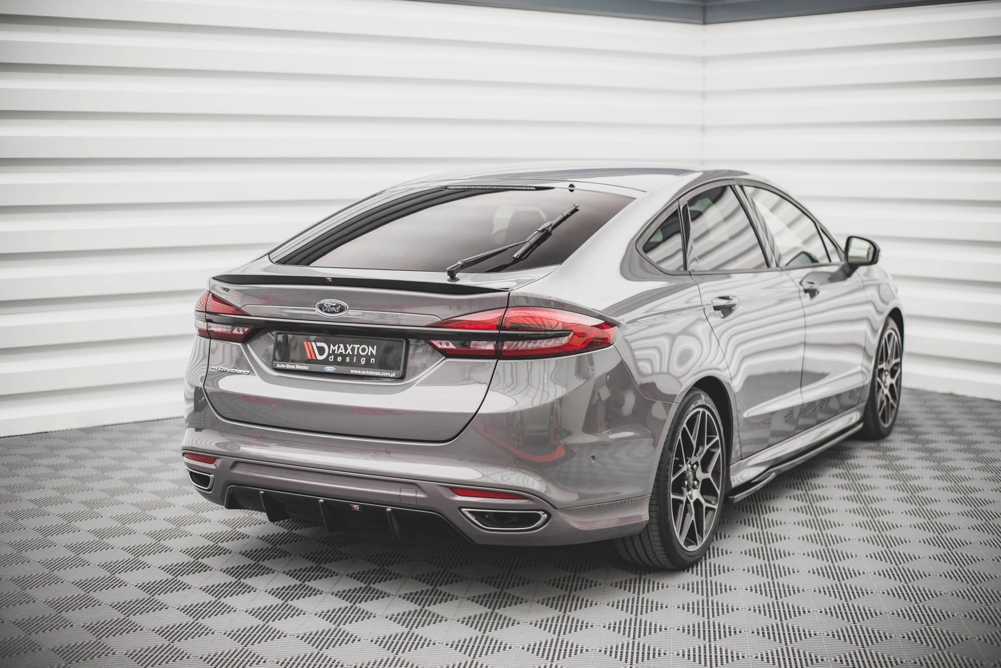 Maxton Design Difusor trasero para Ford Mondeo ST-Line Mk5 Facelift - imagen 3