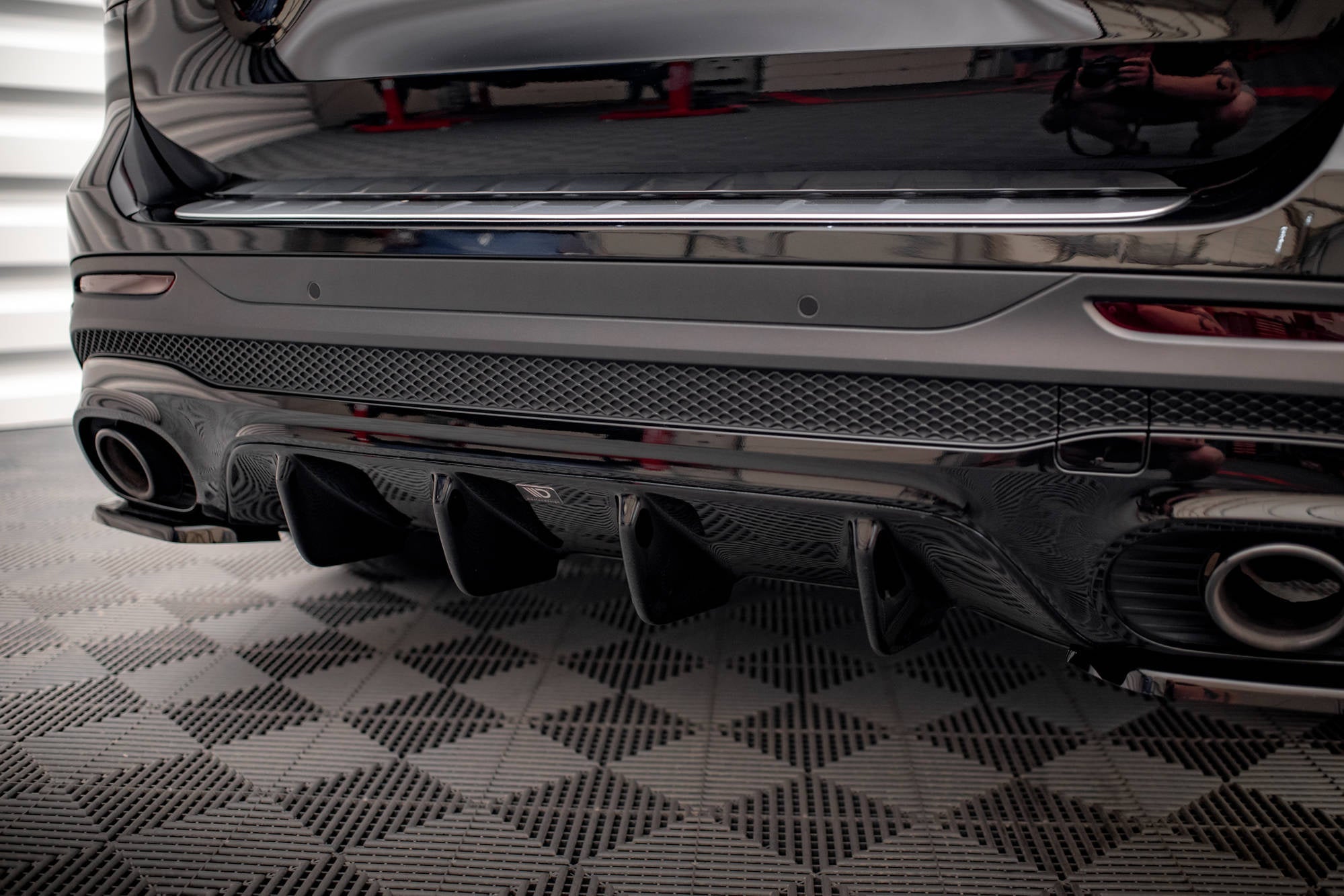 Maxton Design Difusor trasero para Mercedes-AMG GLB 35 / AMG-Line X247 - imagen 2