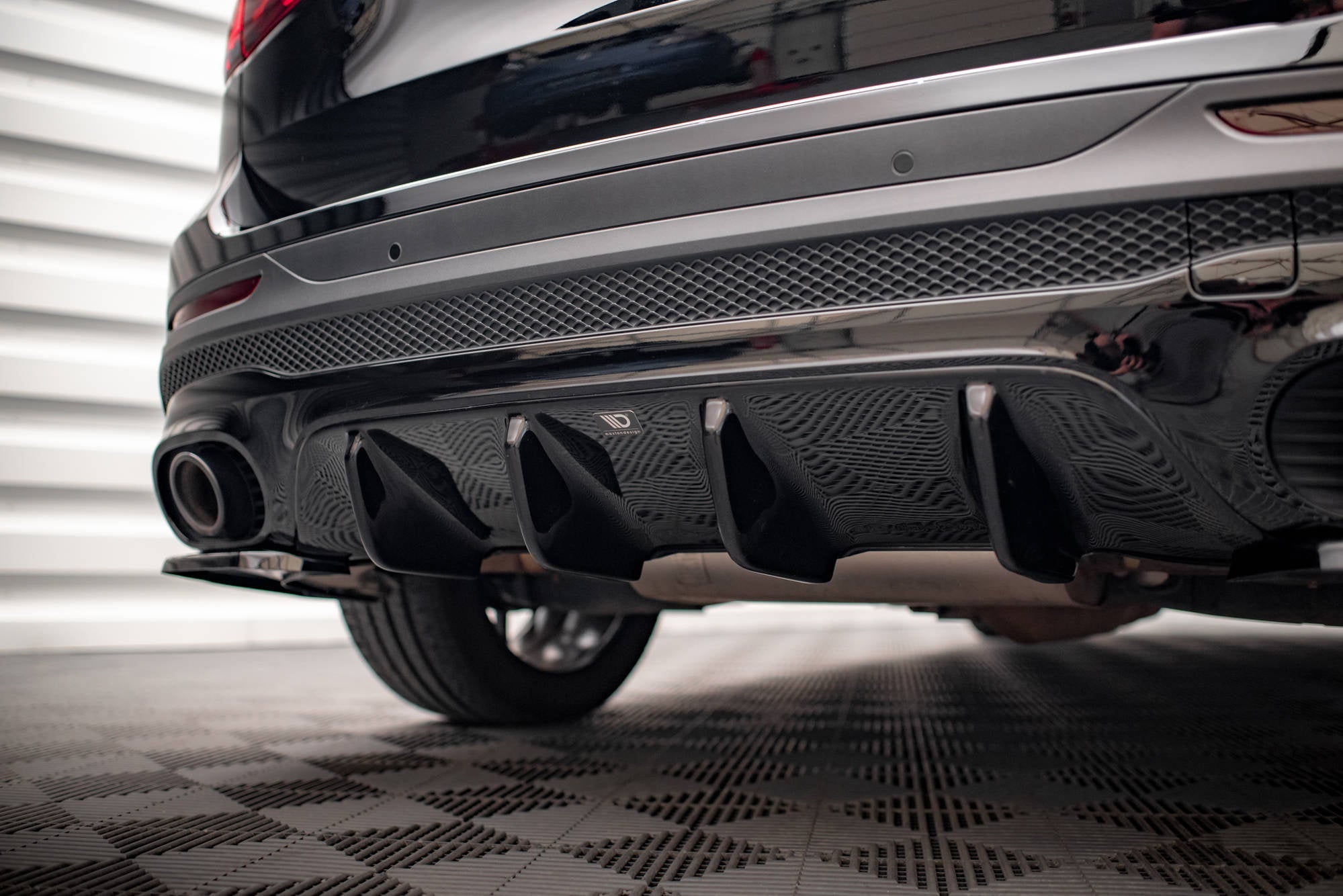 Maxton Design Difusor trasero para Mercedes-AMG GLB 35 / AMG-Line X247 - imagen 3