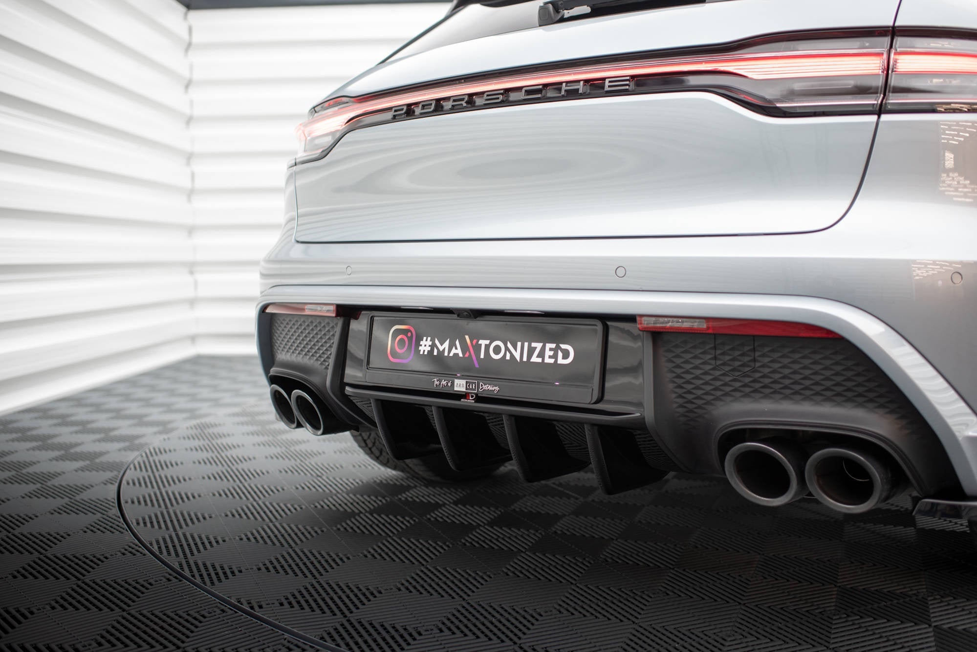 Maxton Design Difusor trasero para Porsche Macan Mk1 Facelift 2 - imagen 5