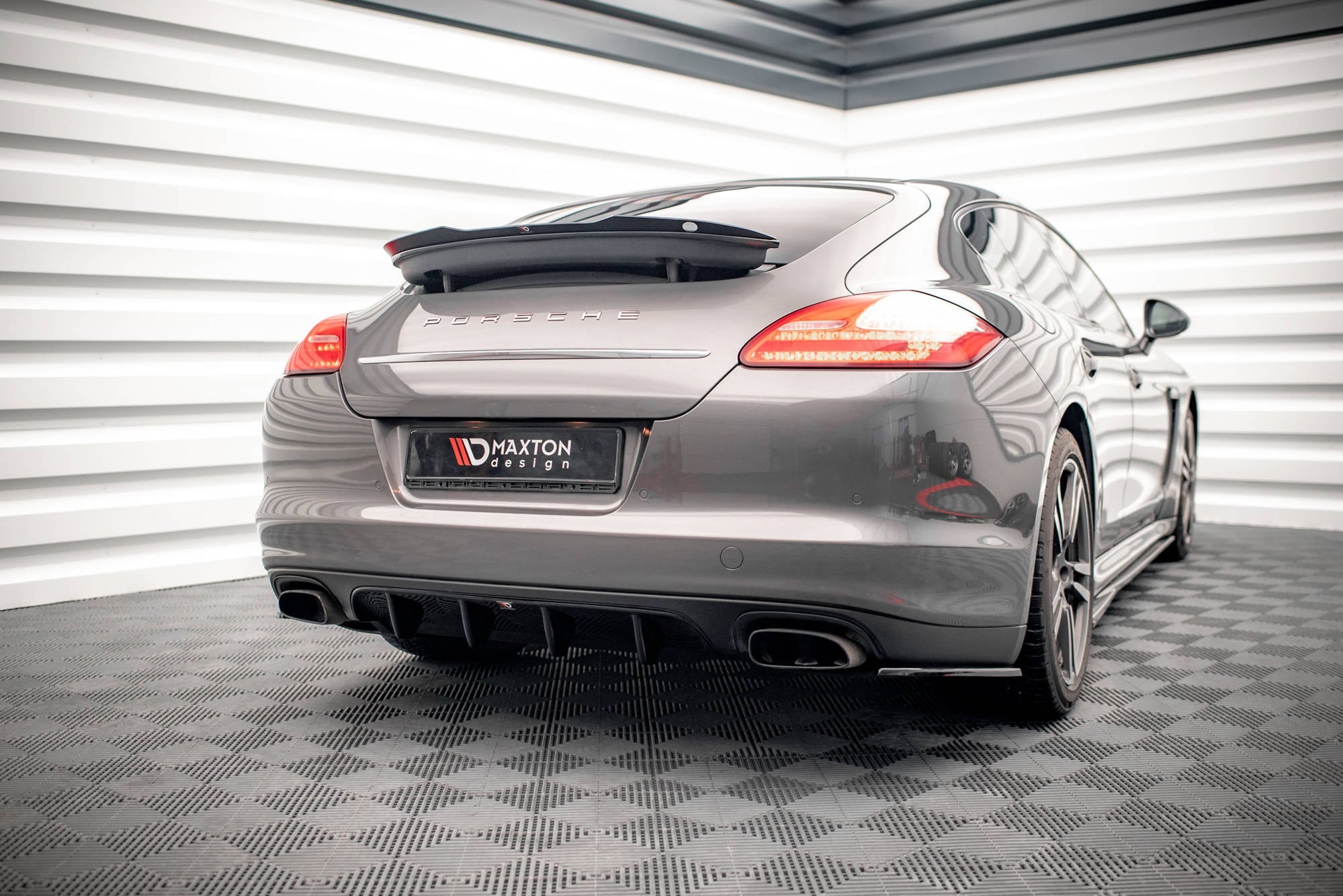 Maxton Design Difusor trasero para Porsche Panamera / Panamera Diesel 970 - imagen 1