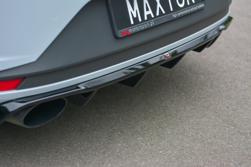 Maxton Design Difusor trasero para Seat Leon Mk3 Cupra - imagen 2