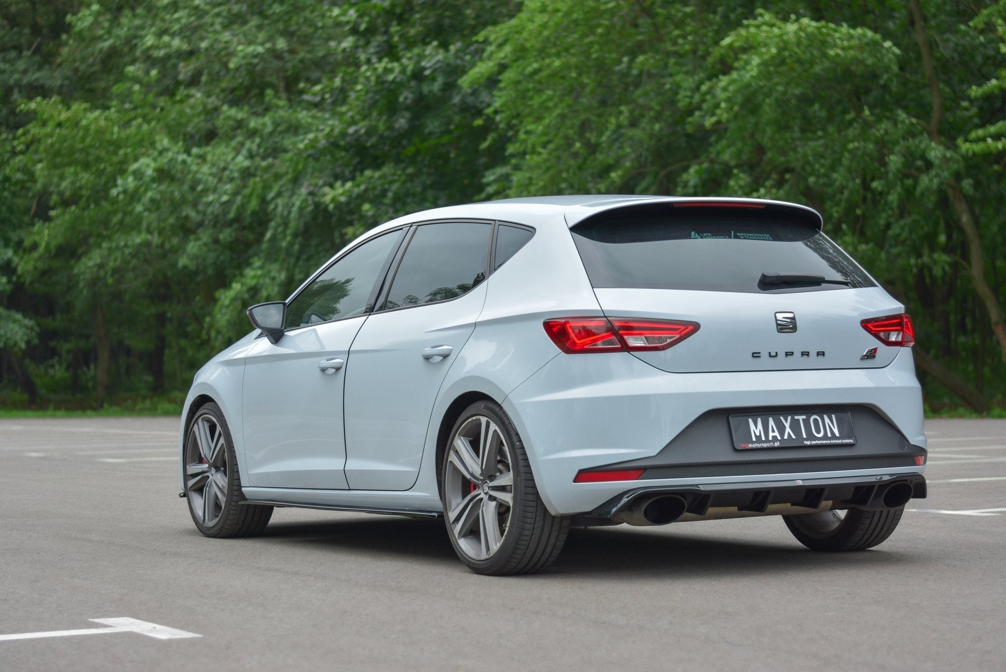 Maxton Design Difusor trasero para Seat Leon Mk3 Cupra - imagen 3