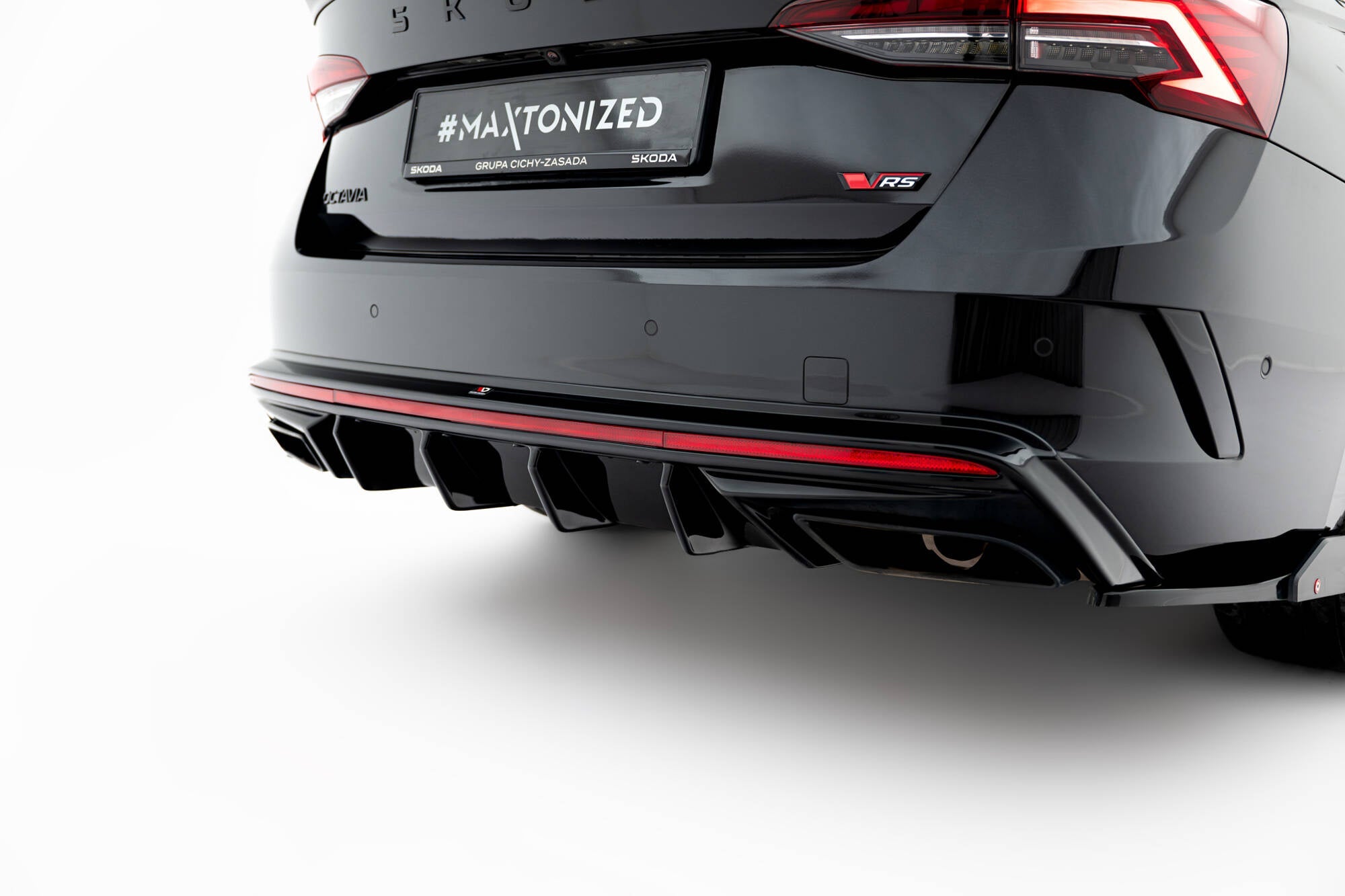 Maxton Design Difusor trasero para Skoda Octavia RS Liftback / Combi Mk4 Facelift - imagen 2