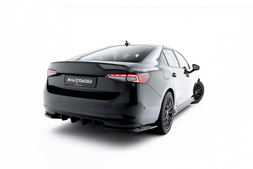 Maxton Design Difusor trasero para Skoda Superb Sportline Mk4 - imagen 2