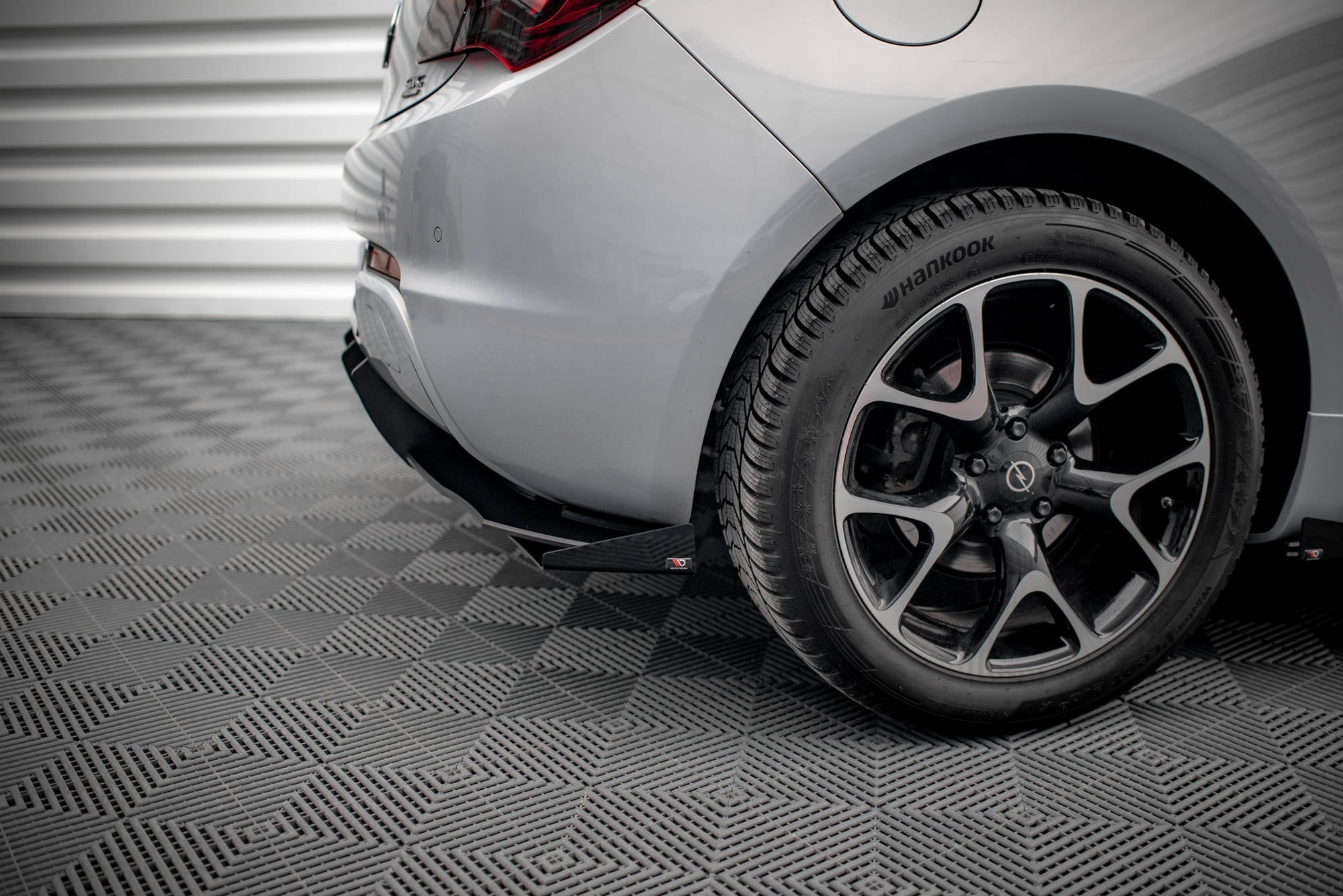 Maxton Design Street Pro Rear Valance + Flaps para Opel Astra GTC OPC-Line J - imagen 3