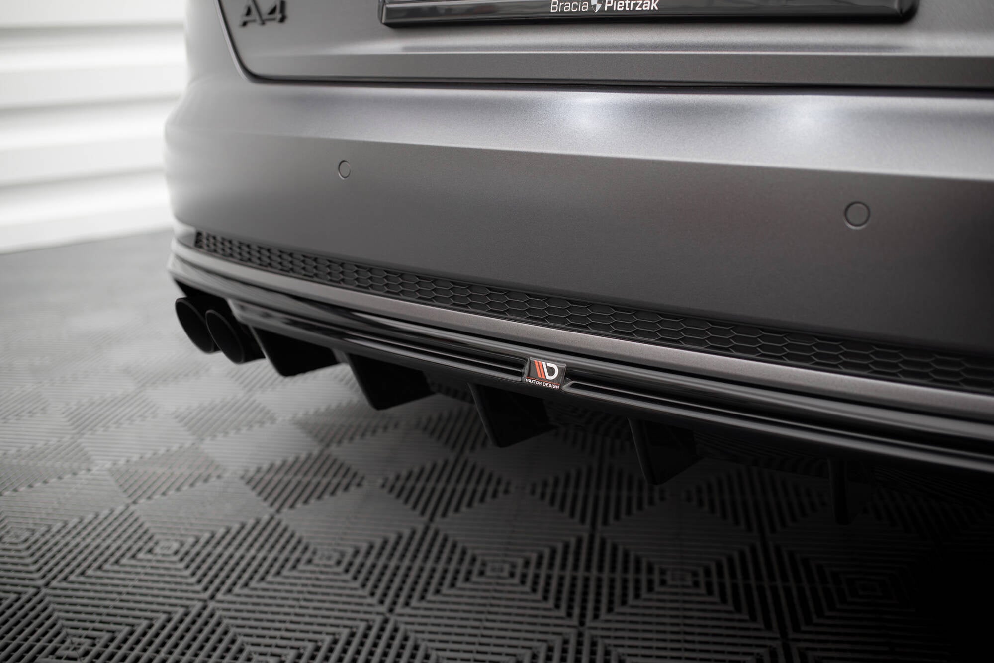 Maxton Design Difusor trasero V.1 para Audi A4 S-line B9 (Version with dual Exhaust tips on one side) - imagen 3