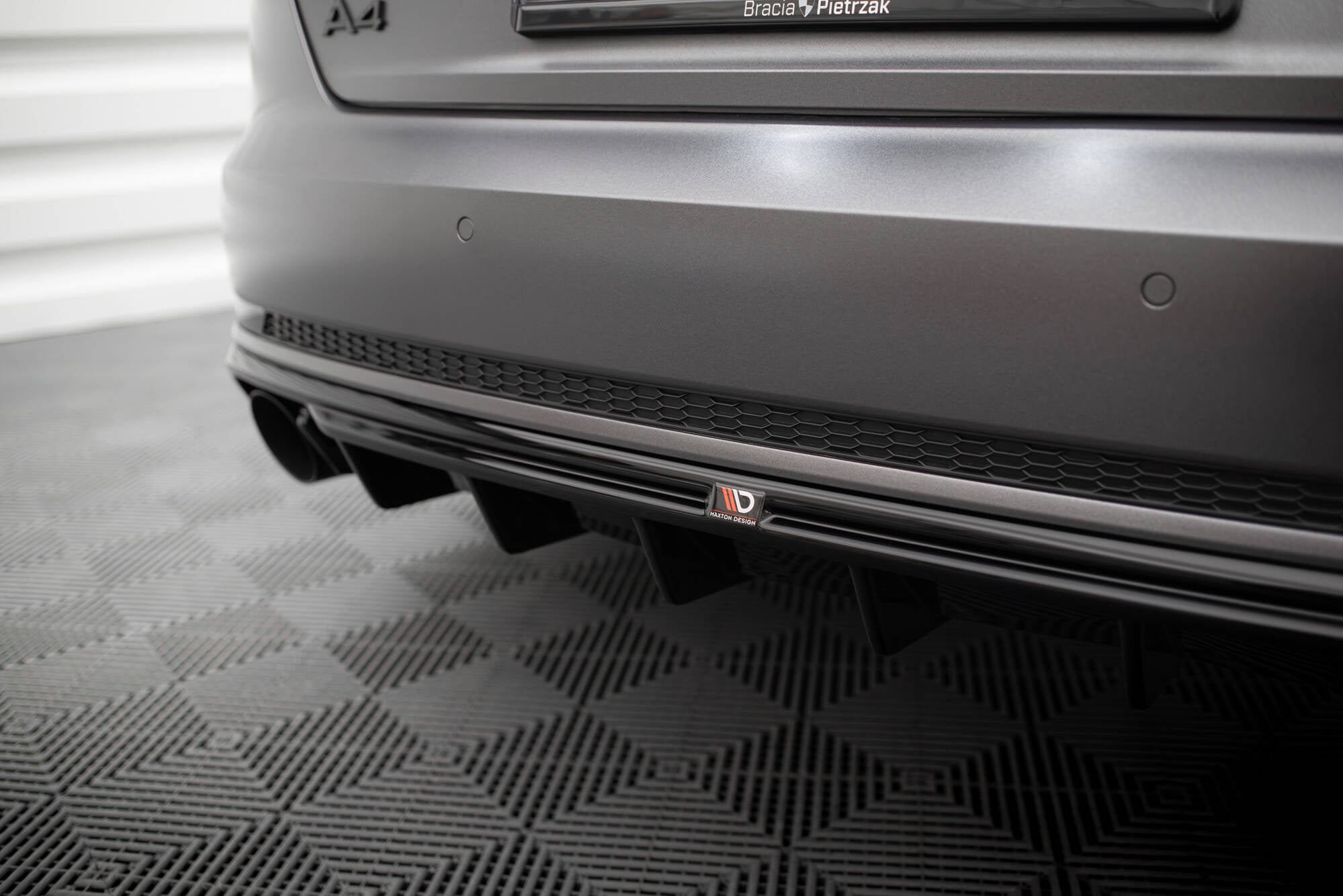 Maxton Design Difusor trasero V.1 para Audi A4 S-line B9 (Version with single Exhaust tips on one side) - imagen 3