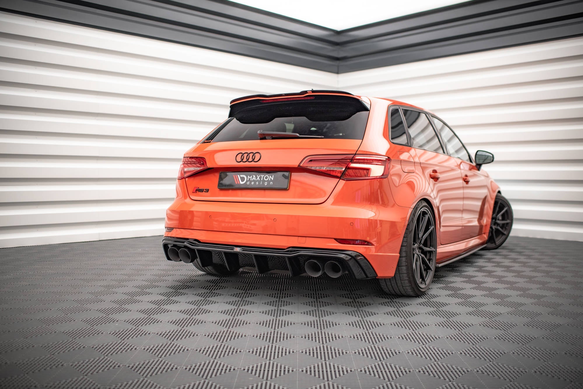 Maxton Design Difusor trasero V.2 para Audi RS3 Sportback 8V Facelift - imagen 2