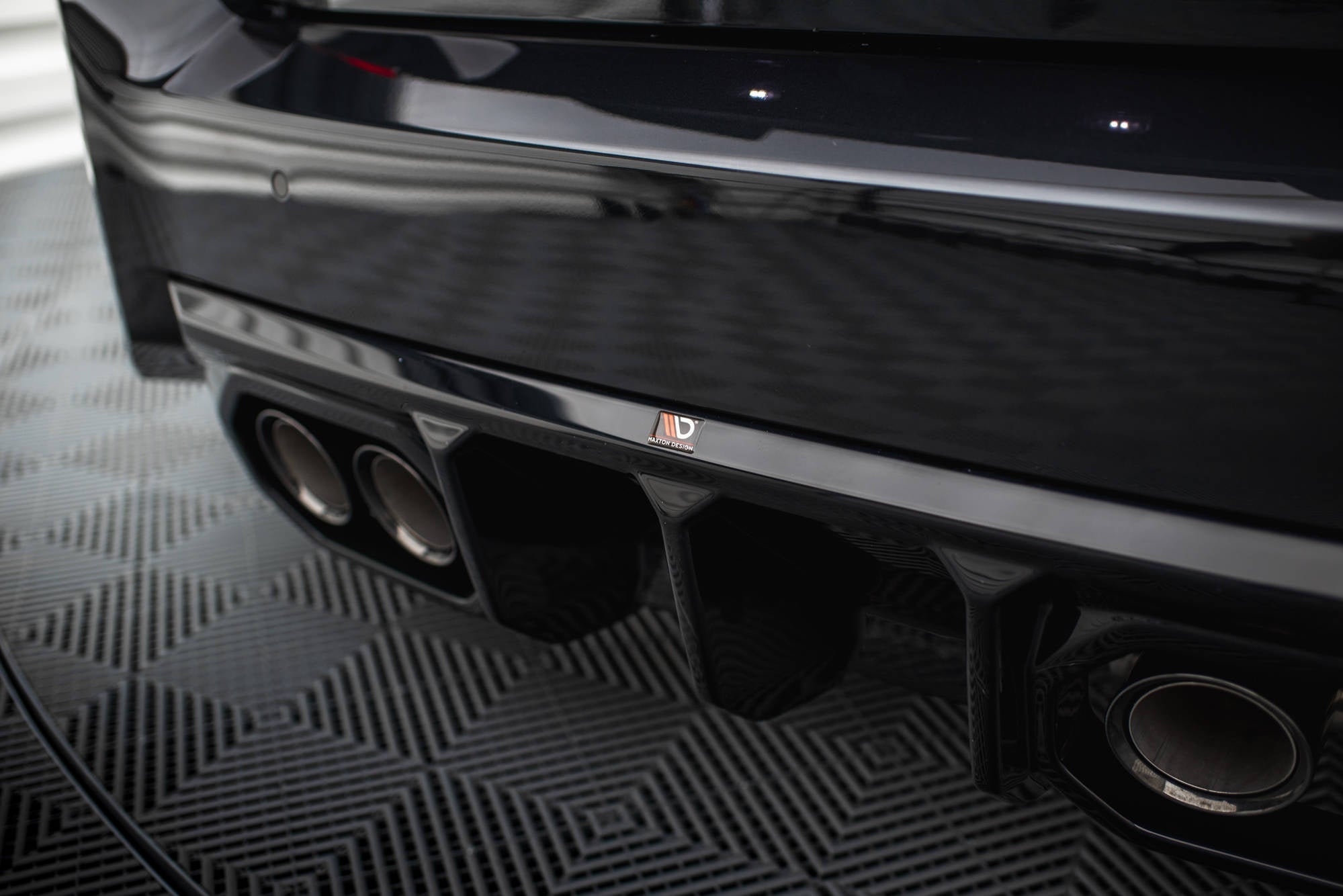 Maxton Design Difusor trasero V.2 para BMW M2 G87 - imagen 4