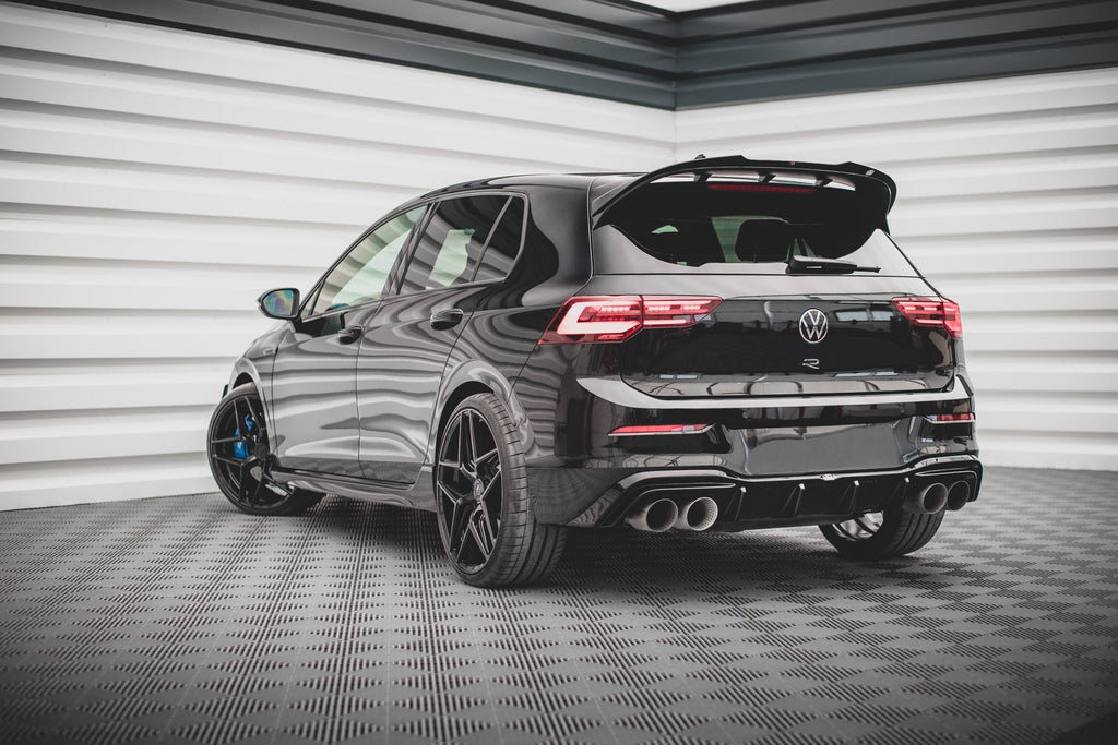 Maxton Design Difusor trasero V.2 para Volkswagen Golf R Hatchback Mk8 - imagen 1