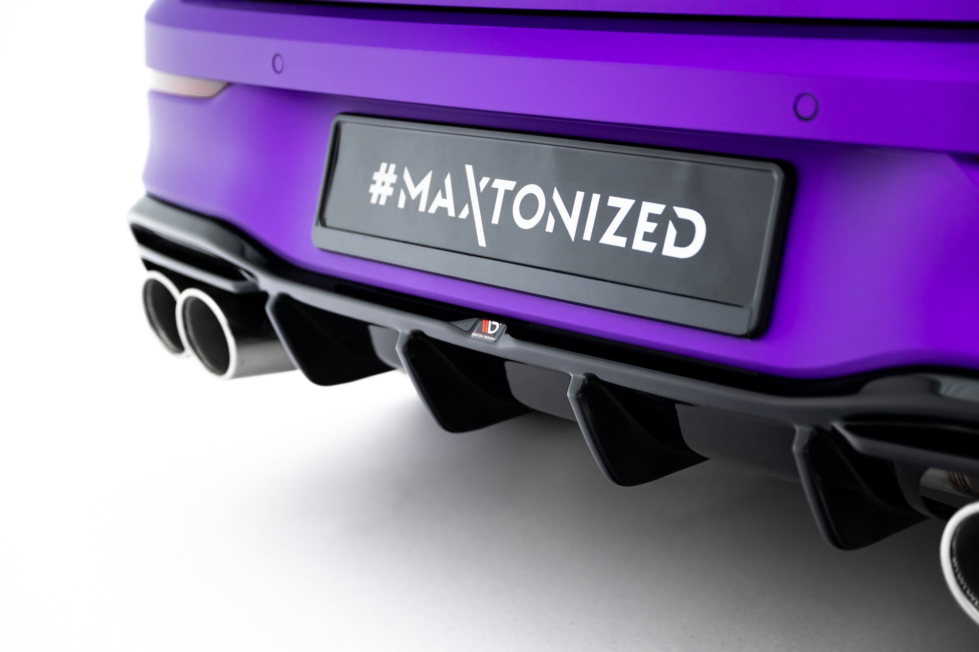 Maxton Design Difusor trasero V.2 para Volkswagen Golf R Hatchback Mk8 Facelift - imagen 3