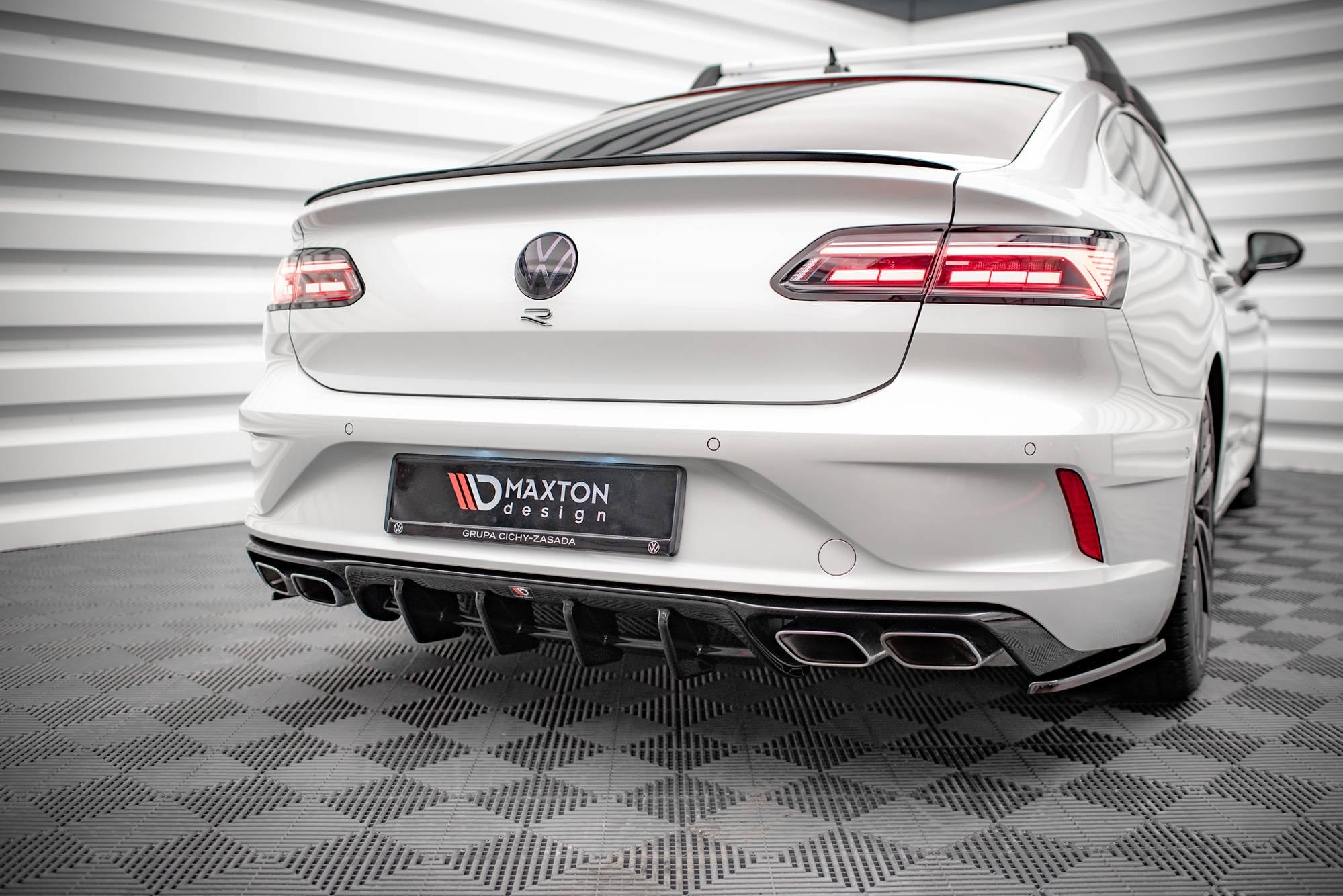Maxton Design Difusor trasero para Volkswagen Arteon R Sedan / Shooting Brake Mk1 Facelift - imagen 1